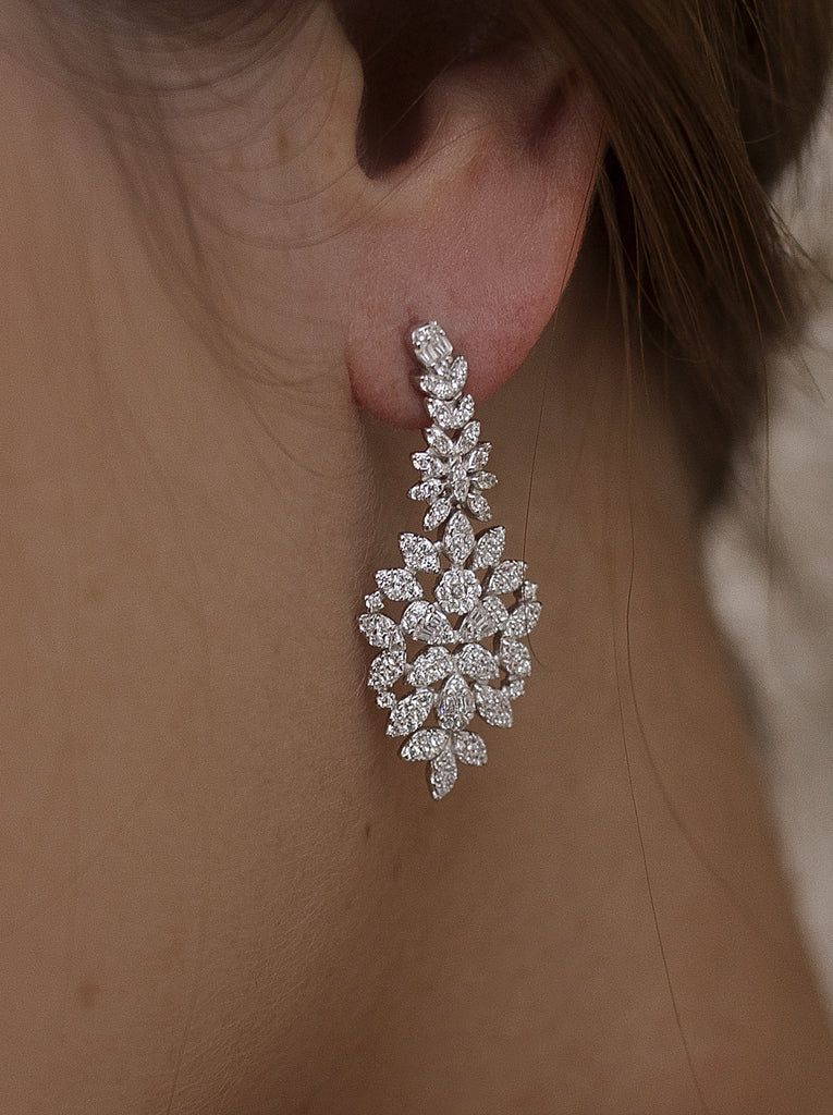 Pendientes novia de plata deslumbrantes con forma de racimo-LINEARGENT