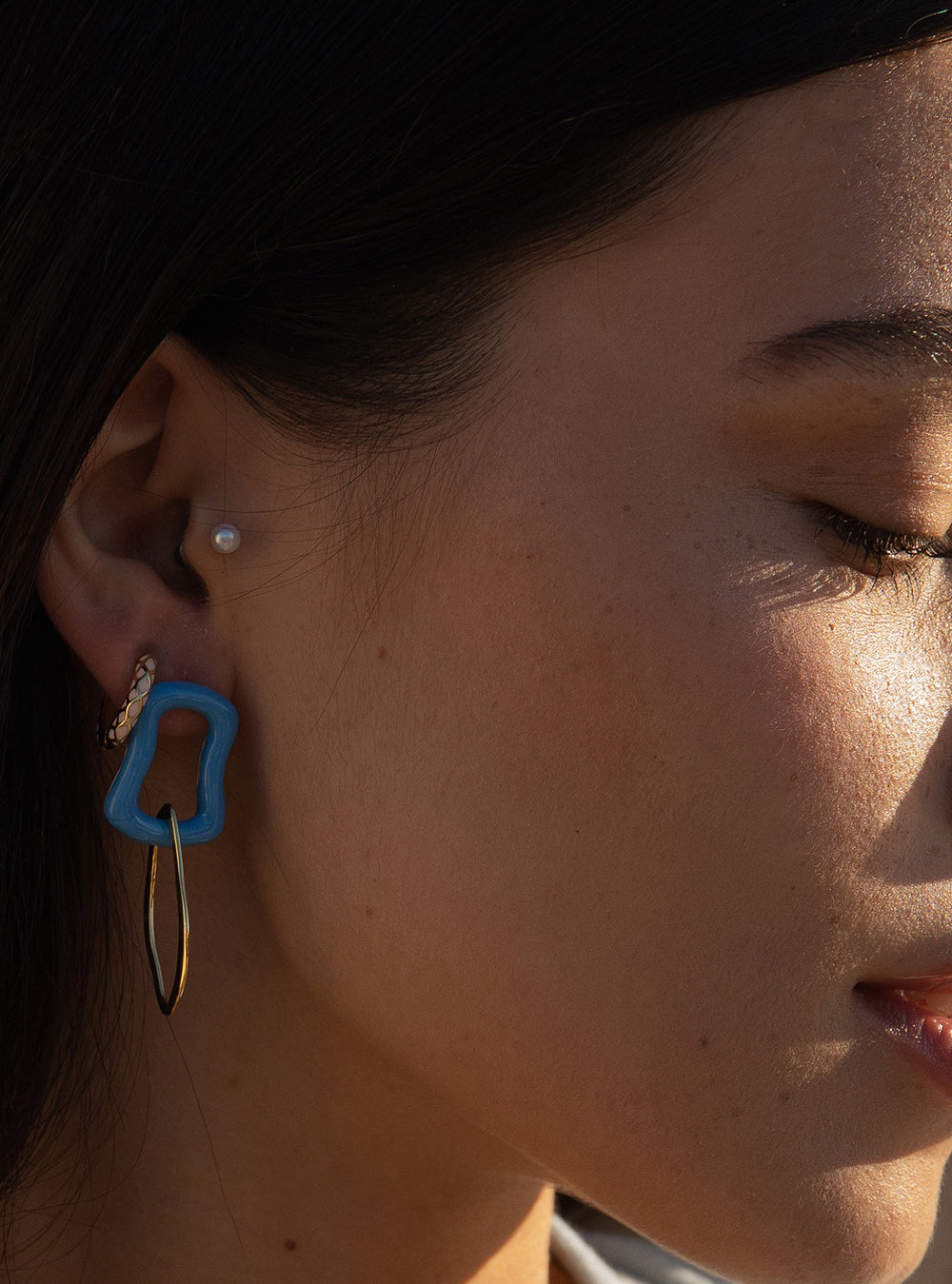 Pendientes originales diseño de doble motivo con esmalte-LINEARGENT