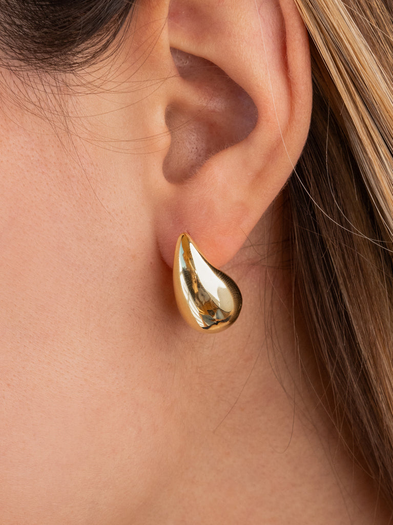 Pendientes originales en forma de gota mini dorada-LINEARGENT