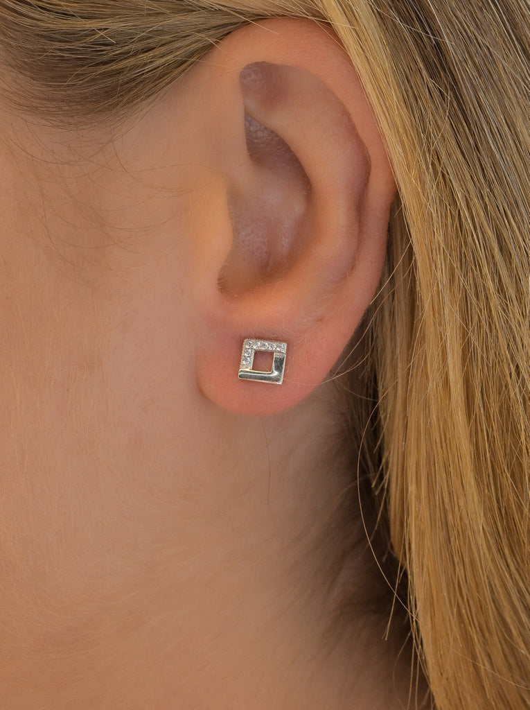 Pendientes pequeños de plata diseño cuadrado con circonitas-LINEARGENT