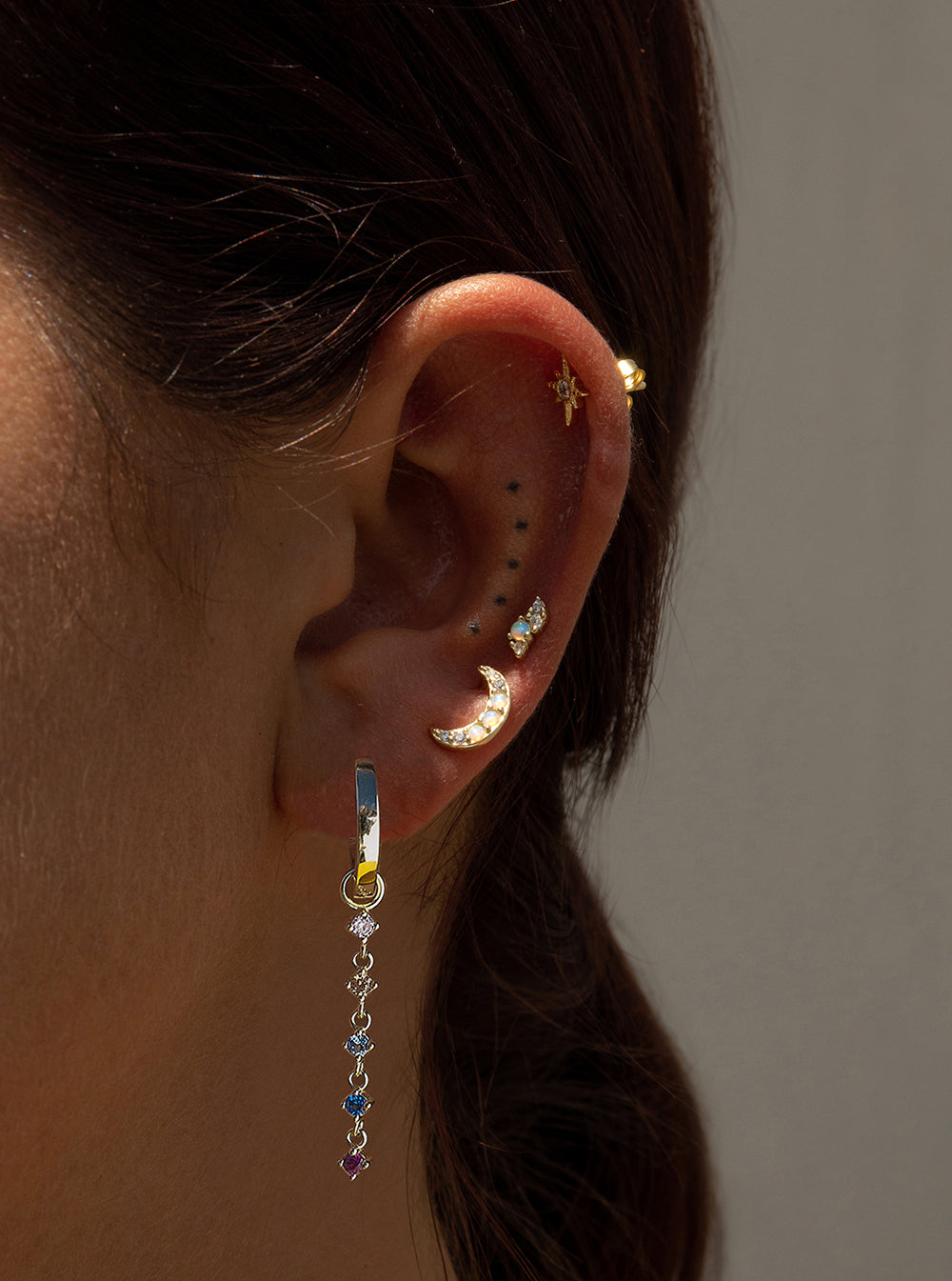 Piercing de plata baño dorado diseño luna y ópalo-LINEARGENT