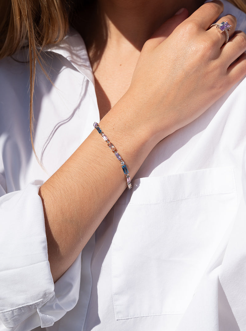 Pulseras con piedras diseño en tonos cálidos