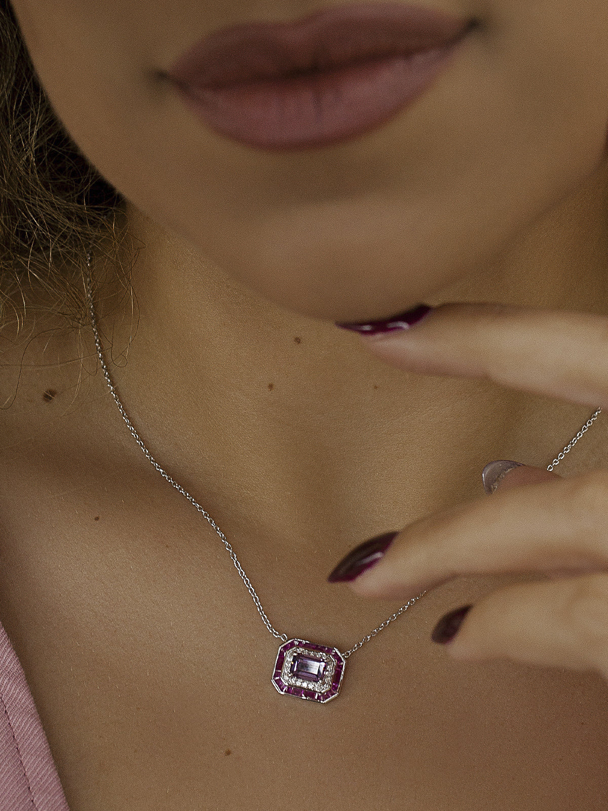 Collares con piedras diseño octogonal tono amatista