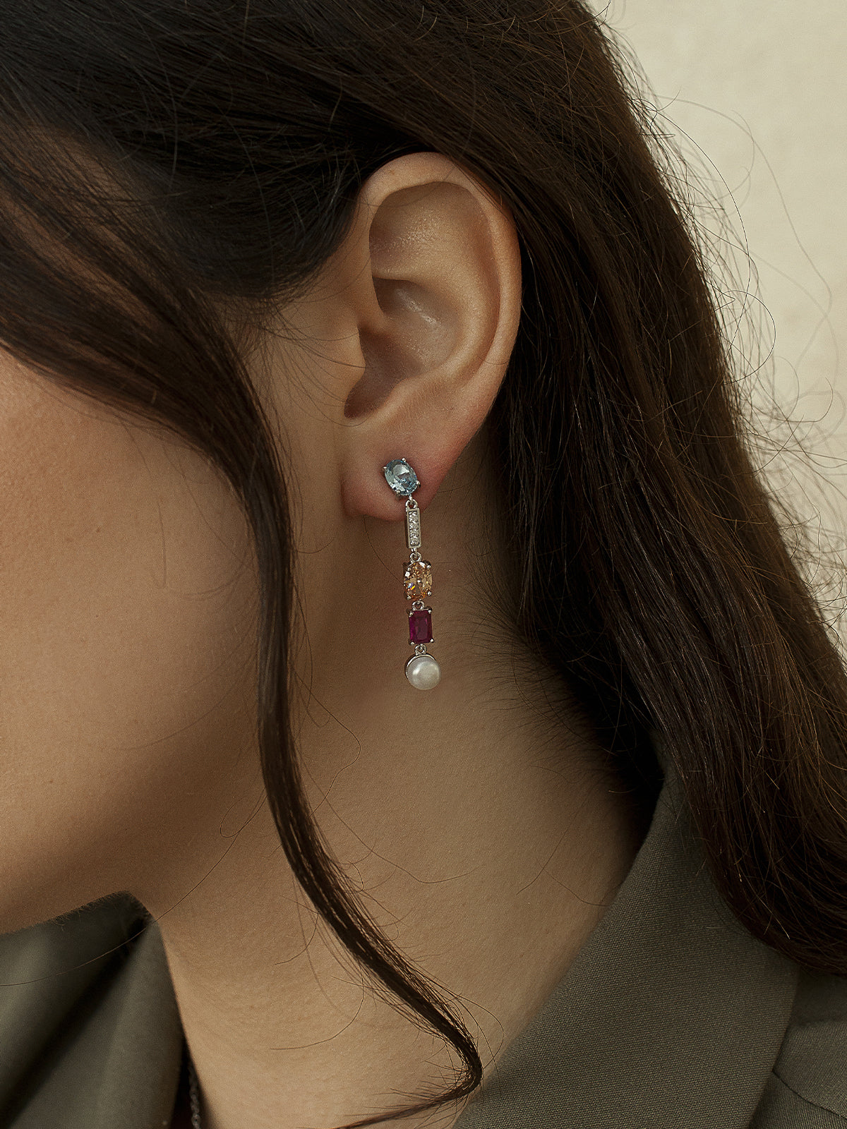 Pendientes largos con piedras diseño sofisticado