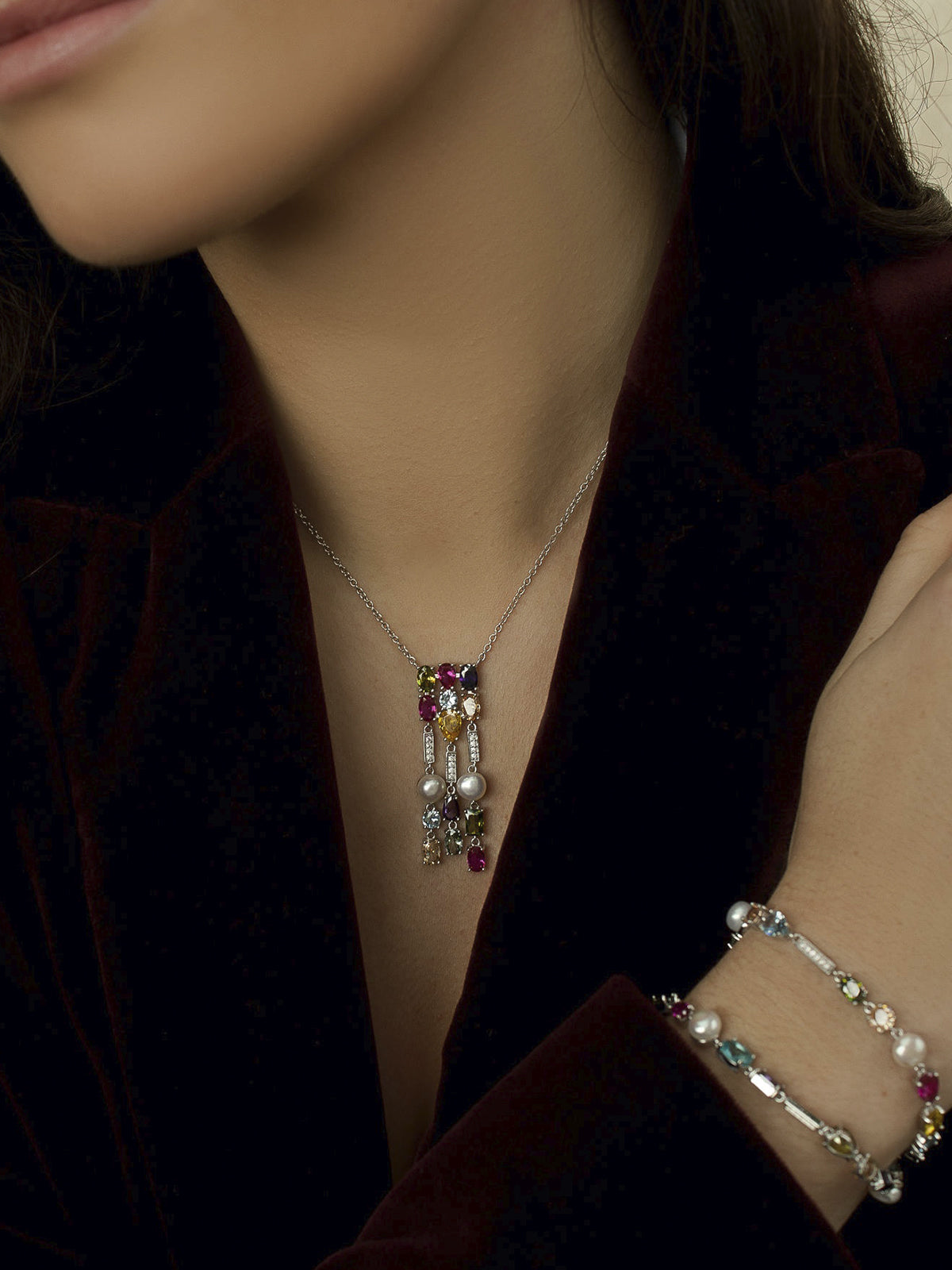 Pulseras con piedras diseño elegante y vibrante