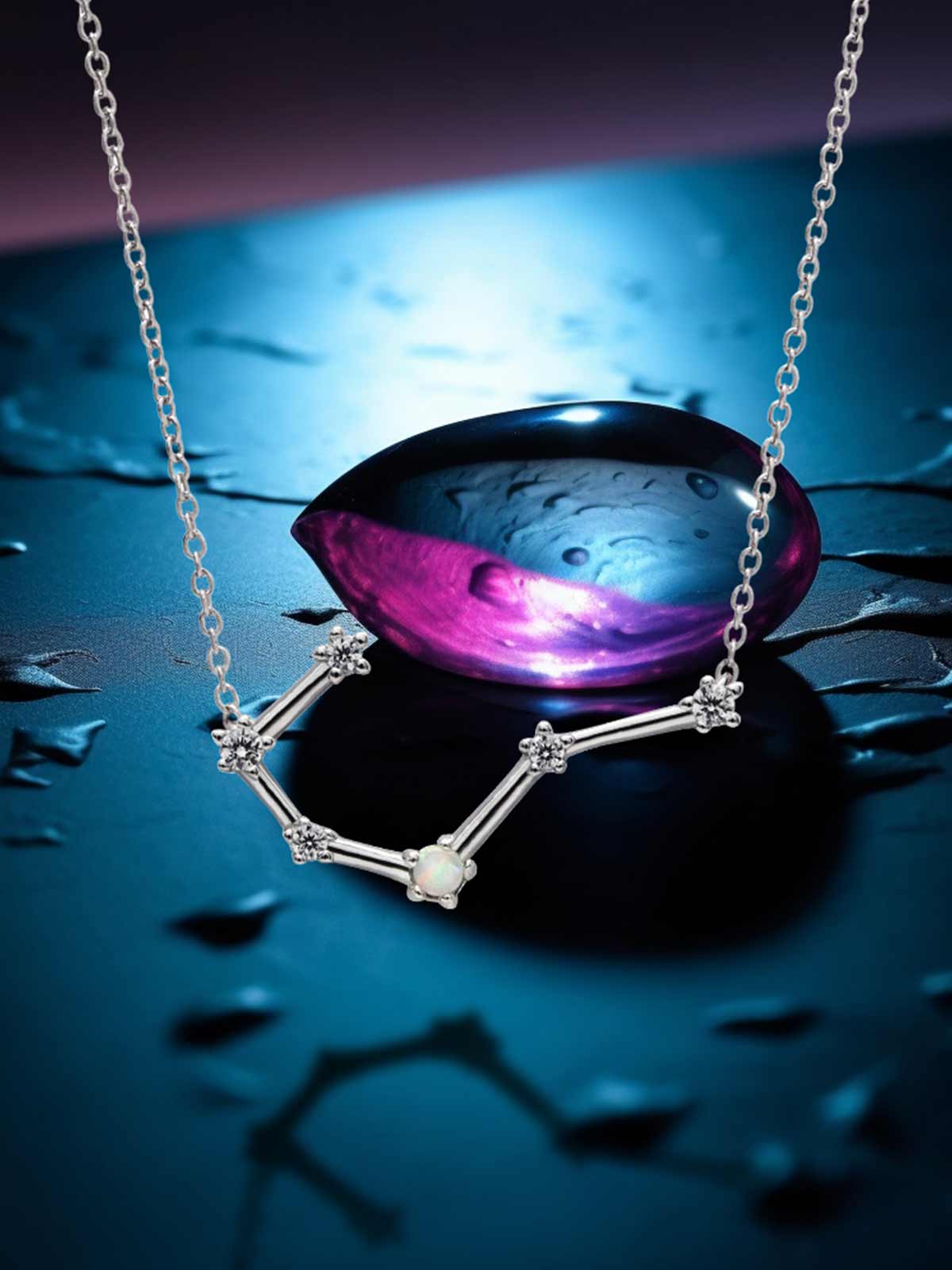 CANCER Constellation pendant in silver with natural opal