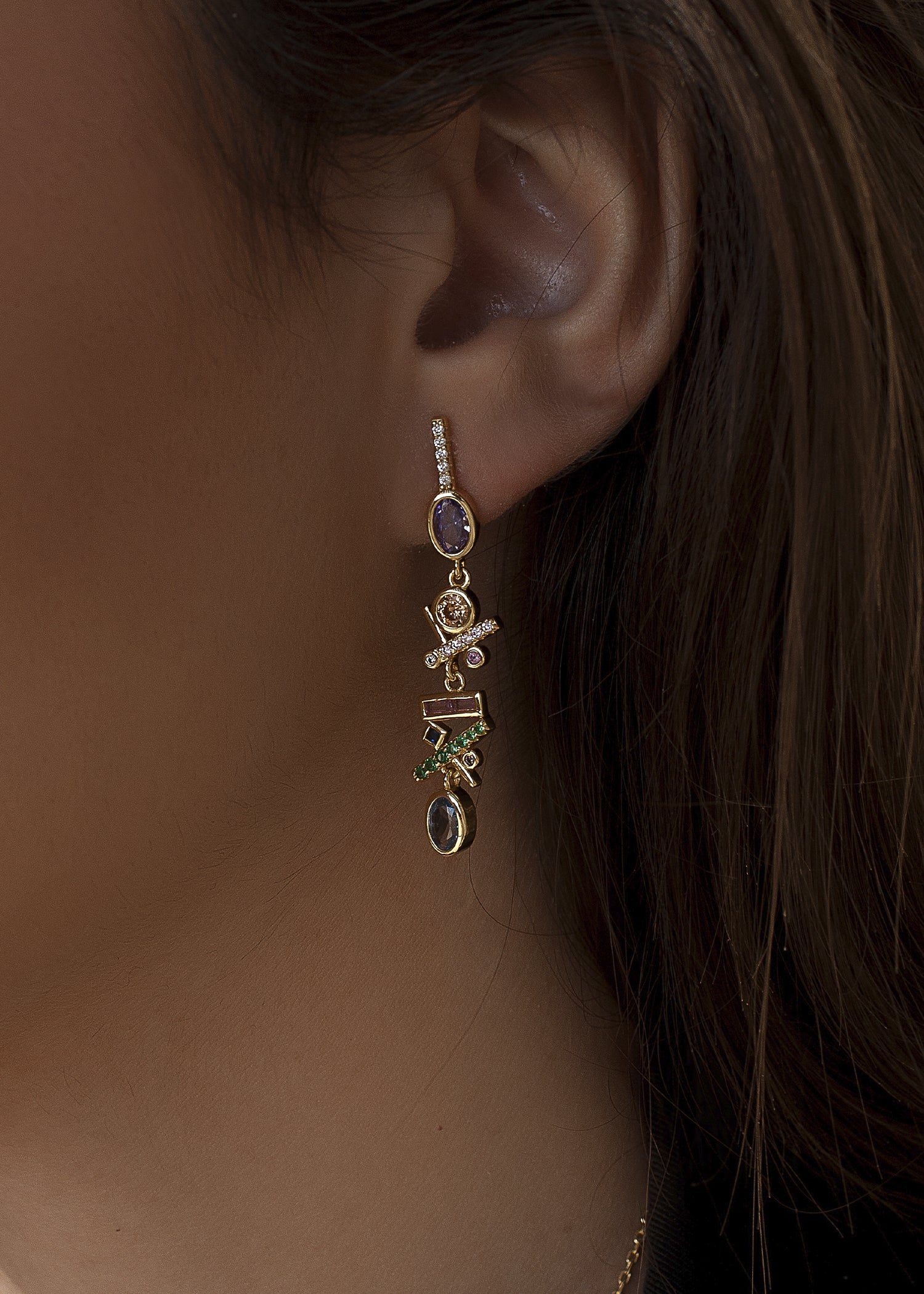 Pendientes largos prisma multicolor de plata bañada en oro