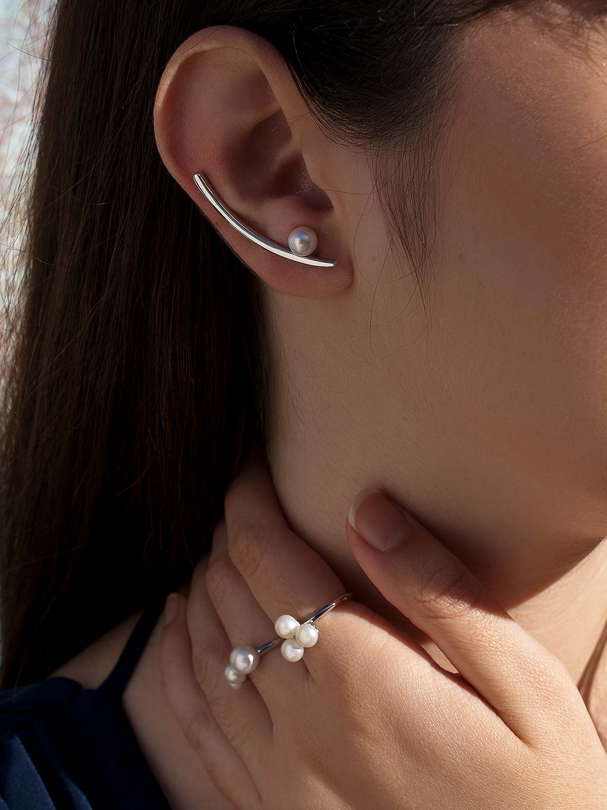 Silver climber earrings with a pearl