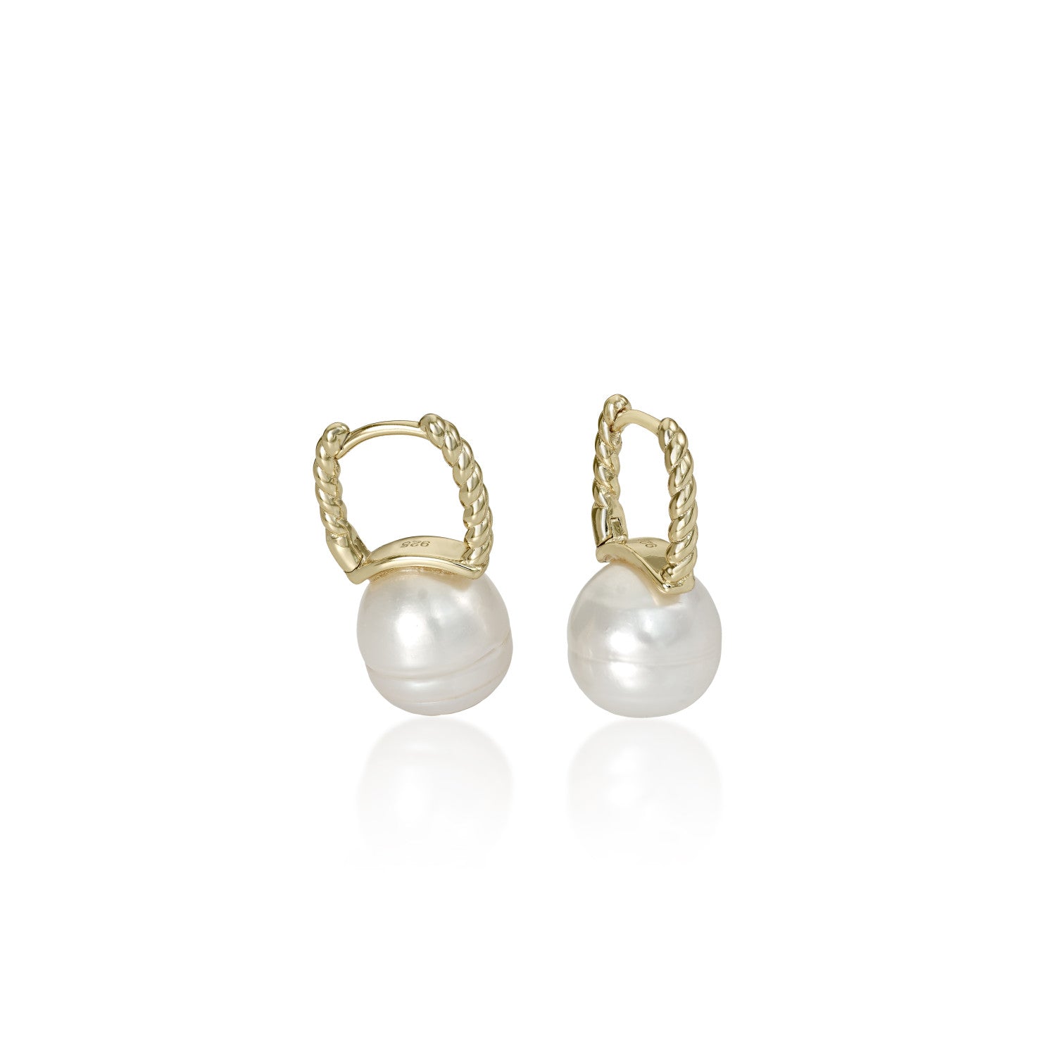 Pendientes perlas de plata bañada en oro diseño espiga con perla barroca