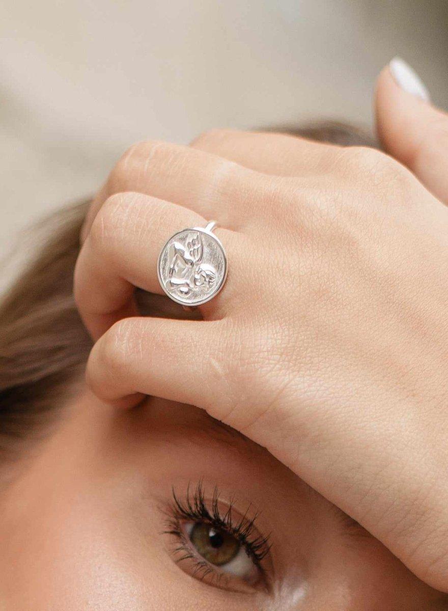 Anillo sello diseño ángel de plata lisa-LINEARGENT
