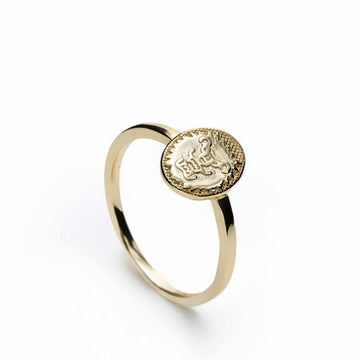 Anillo sello en plata dorado diseño azteca