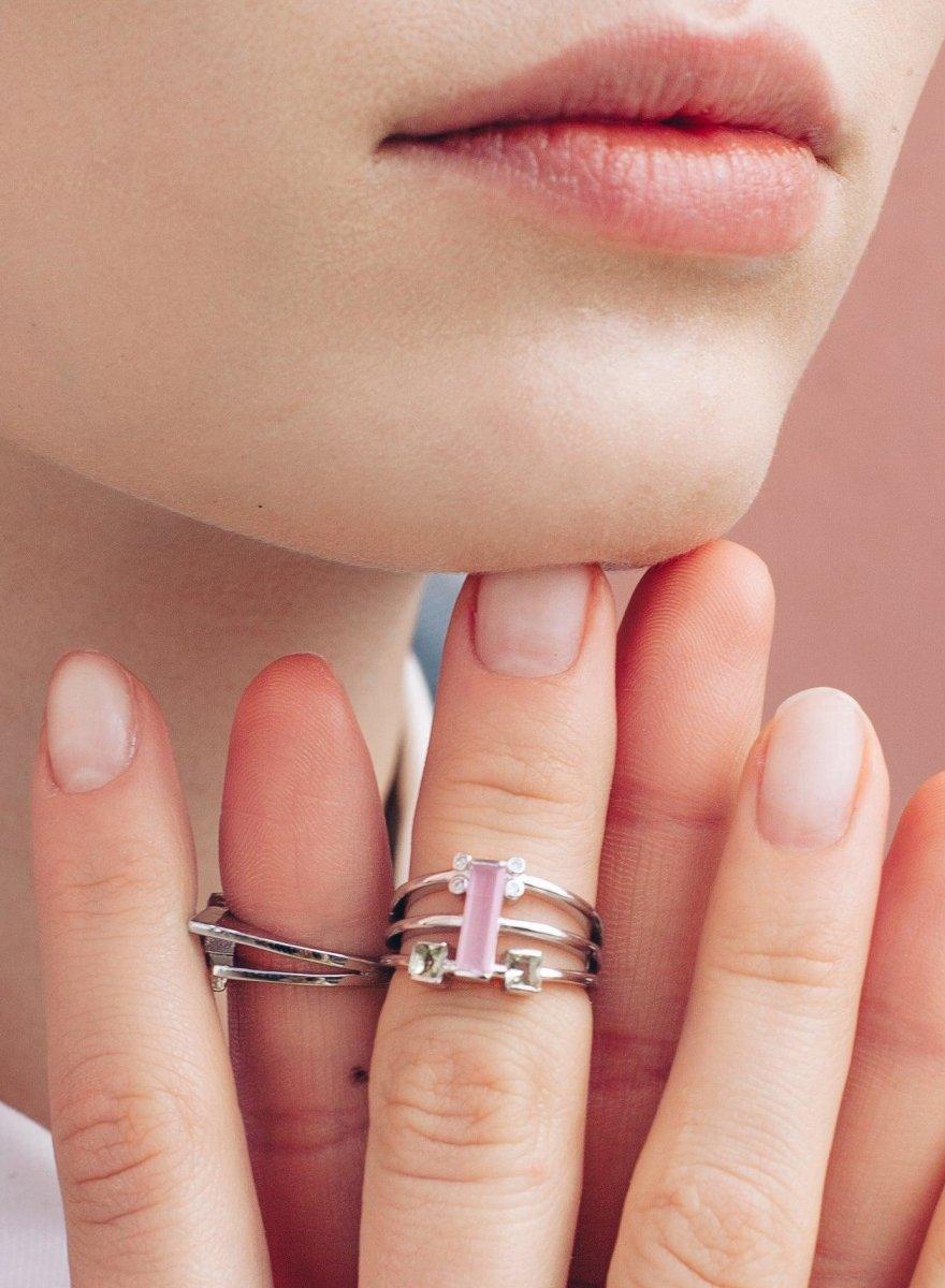 Anillos anchos diseño triple sortija con gemas de colores-LINEARGENT