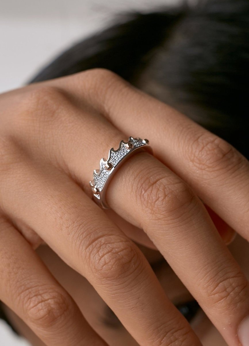 Anillos circonitas diseño de púas con detalles dorados-LINEARGENT