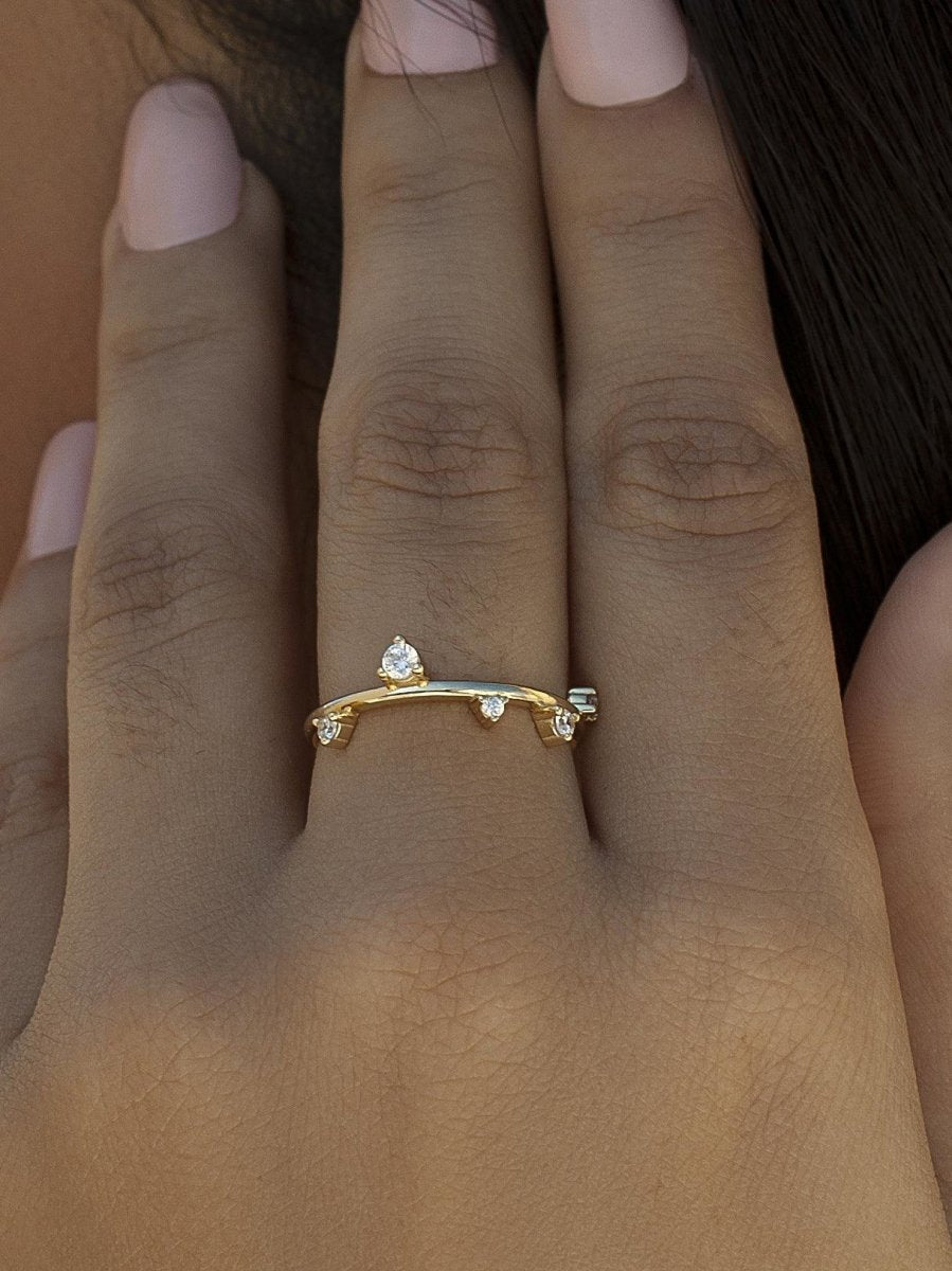 Anillos finos de plata diseño circonitas-LINEARGENT