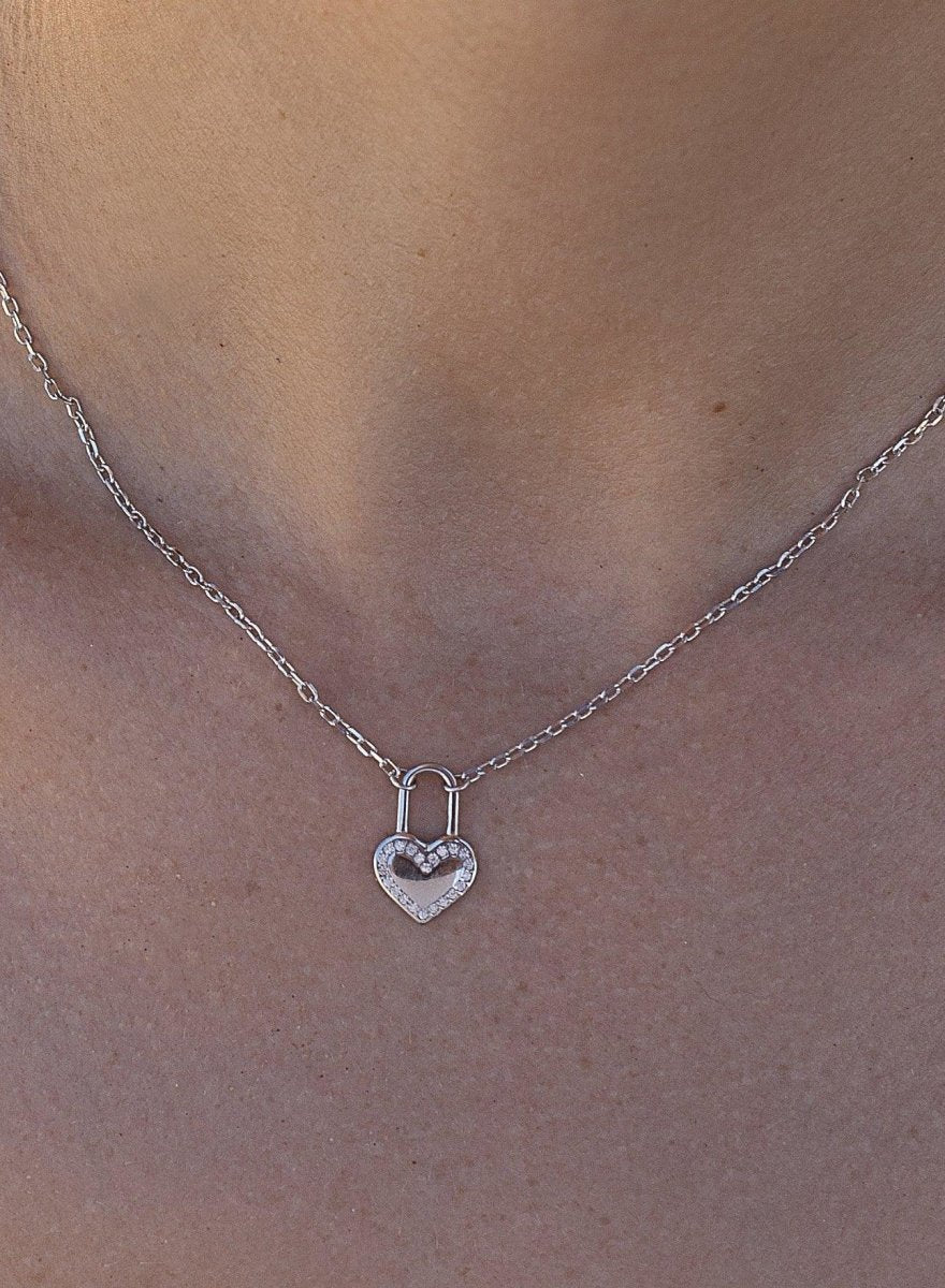 Colgantes pequeños de plata diseño corazón-LINEARGENT