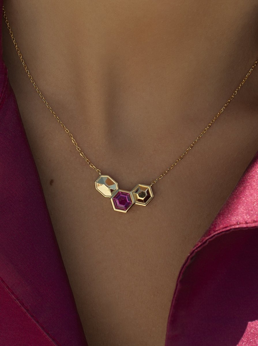 Collares con piedras fucsia diseño triple motivo hexagonal-LINEARGENT