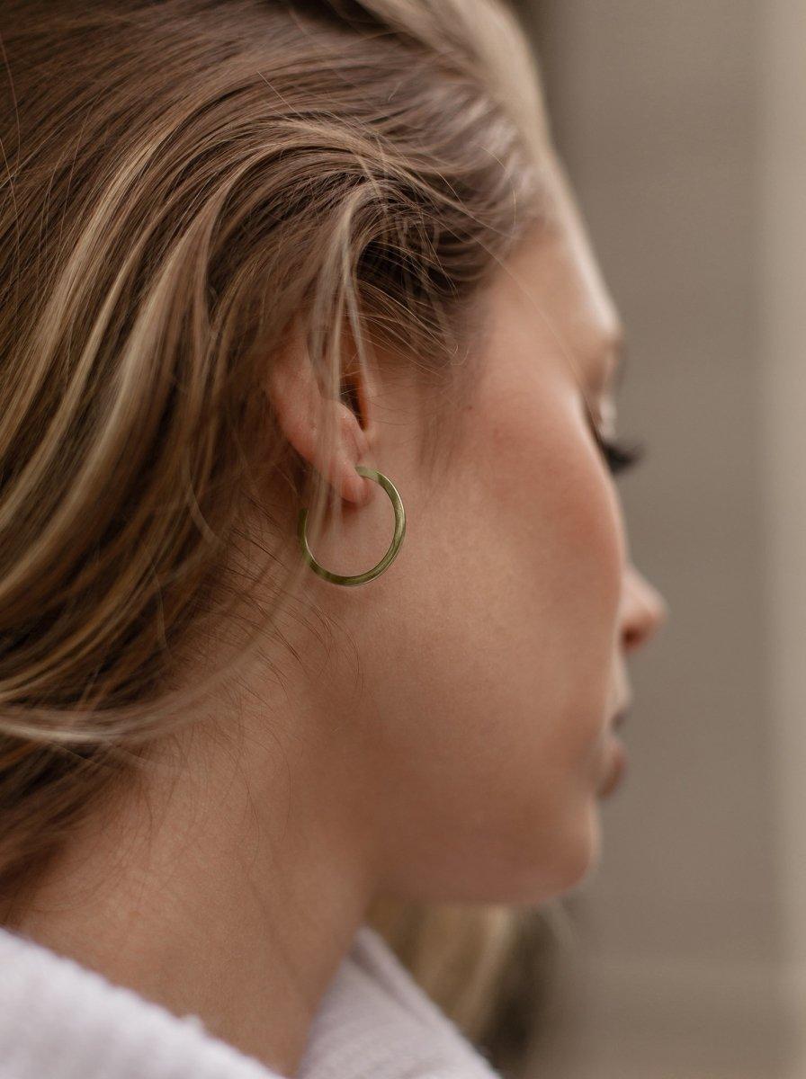 Pendientes aro de plata bañada en oro diseño clásico y elegante-LINEARGENT