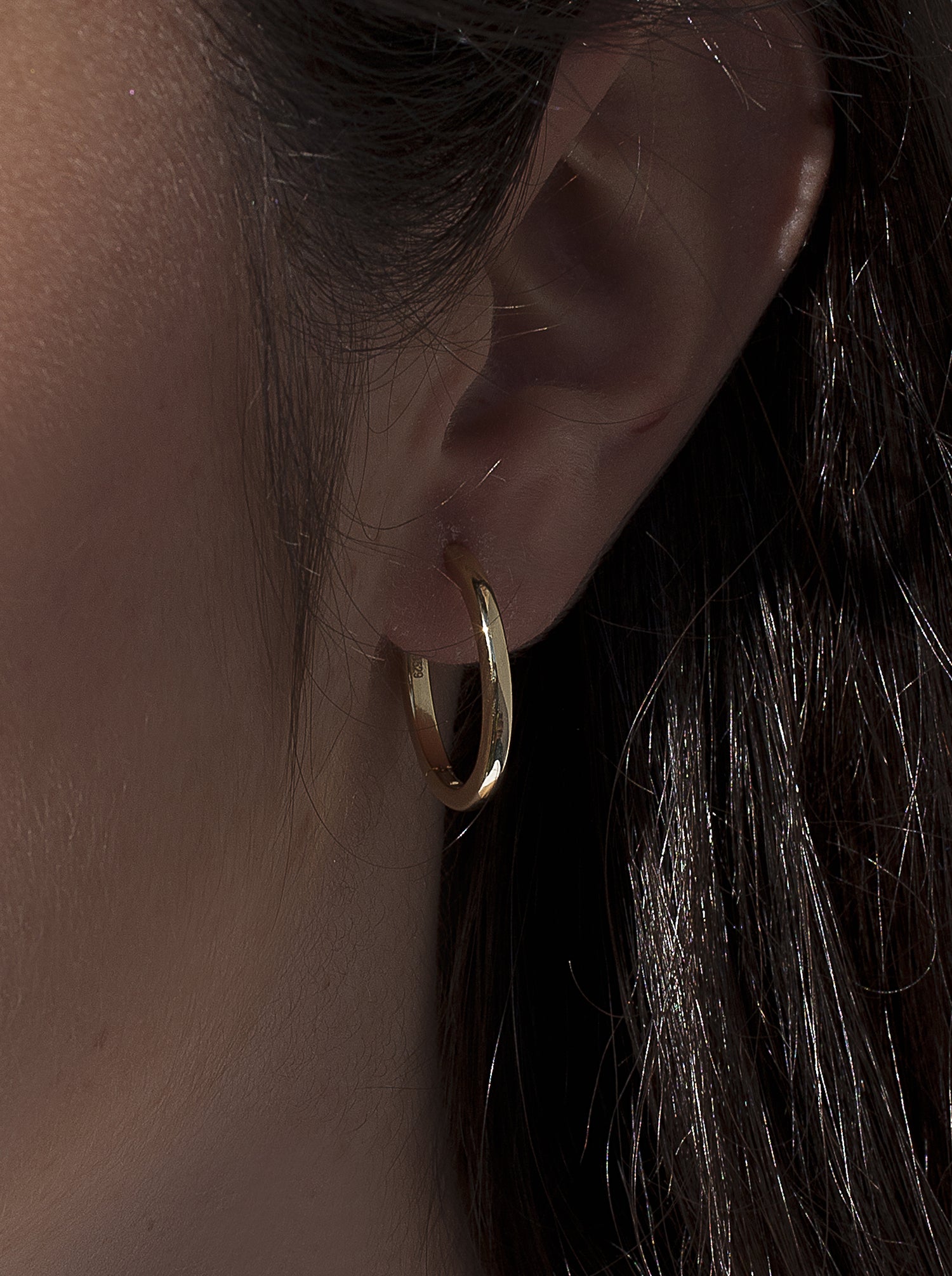 Pendientes aro de plata bañada en oro diseño ovalado-LINEARGENT