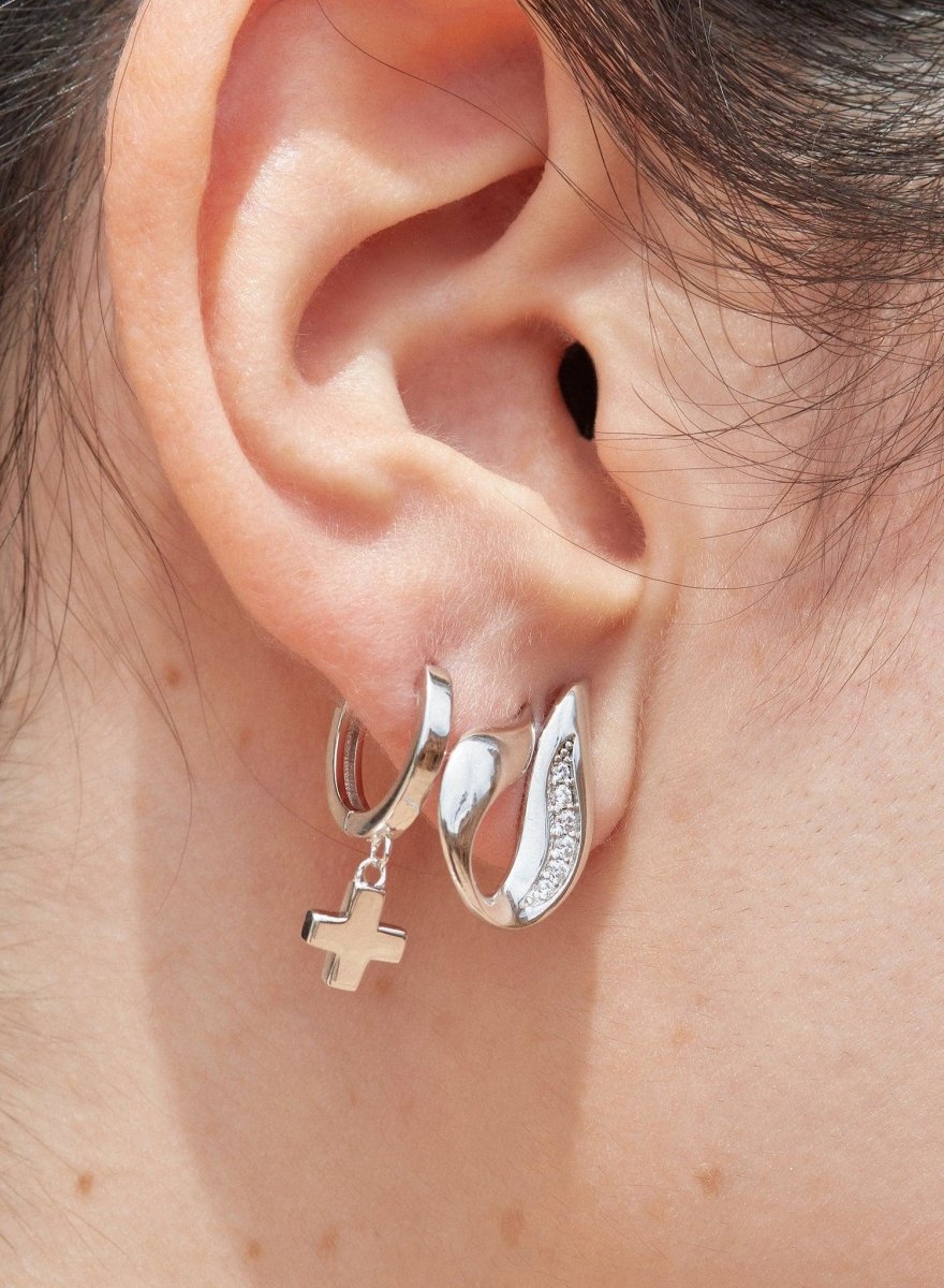 Pendientes aros con colgantes estilo charm en forma de cruz-LINEARGENT