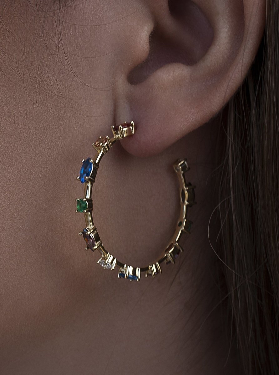 Pendientes aros de plata con piedras brillantes dispuestas linealmente-LINEARGENT