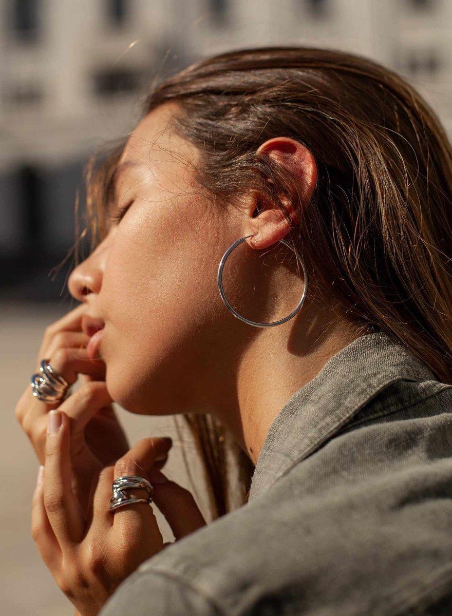 Pendientes aros grandes diseño tubular con cierre oculto-LINEARGENT