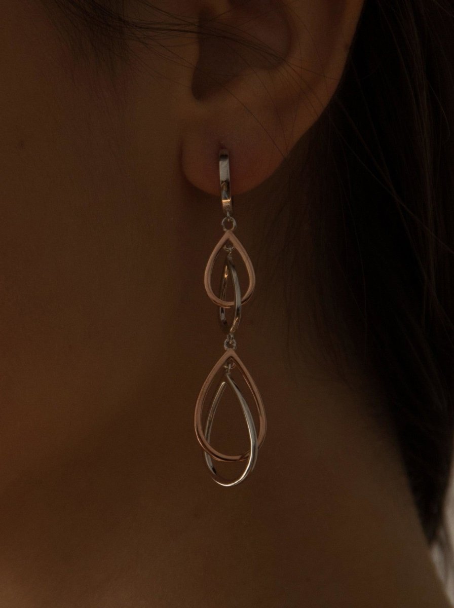 Pendientes bicolor de plata largos triple motivo colgante-LINEARGENT