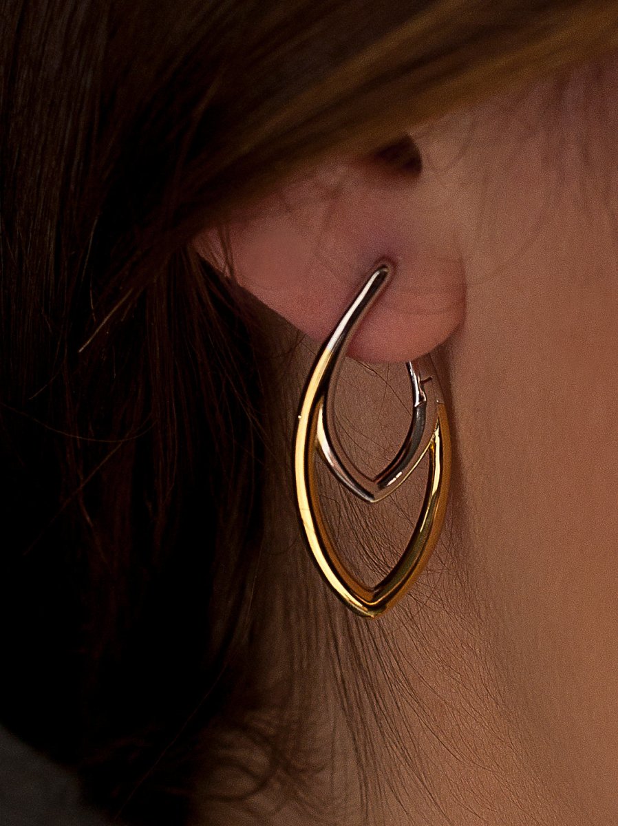 Pendientes bicolor estilo flecha diseño ovalado-LINEARGENT