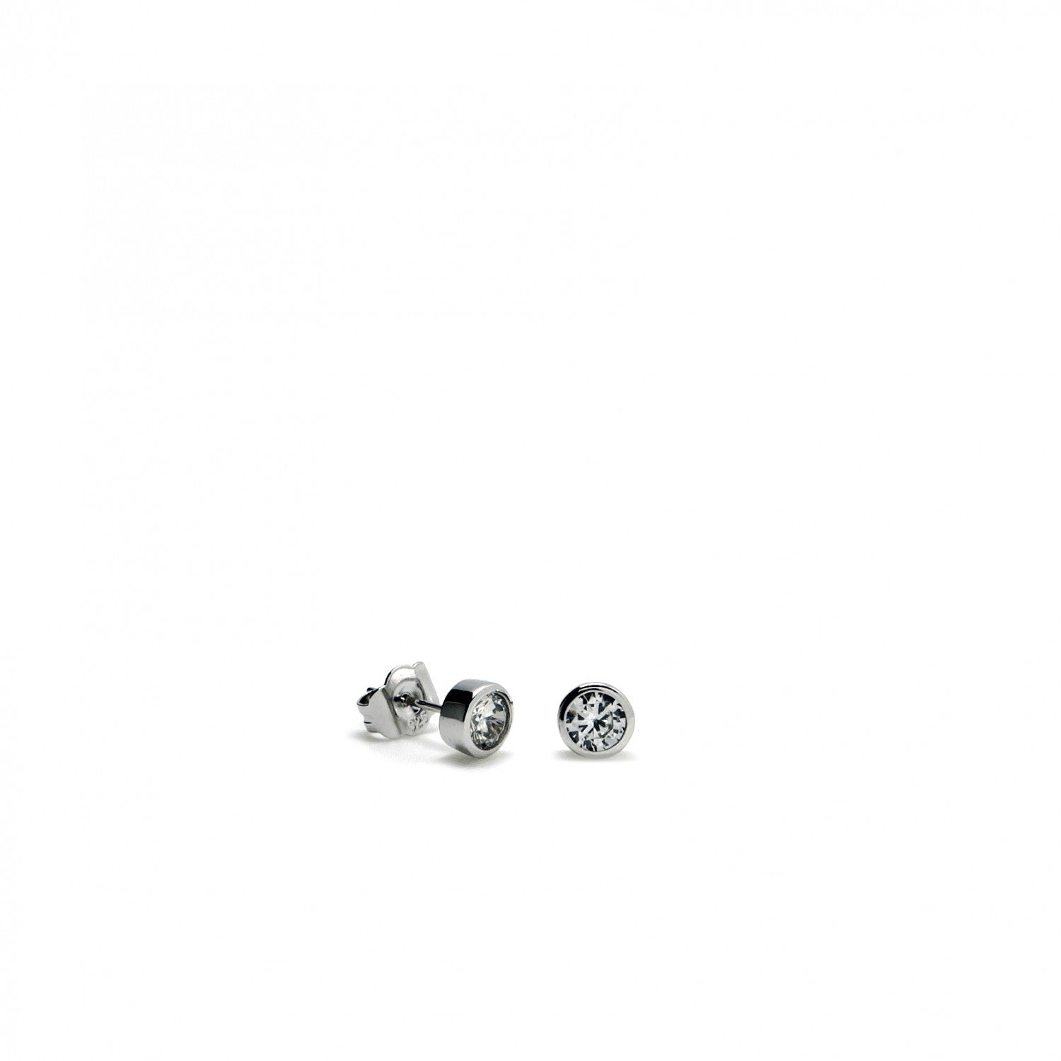 Pendientes botón diseño circular con circonita en plata lisa-LINEARGENT