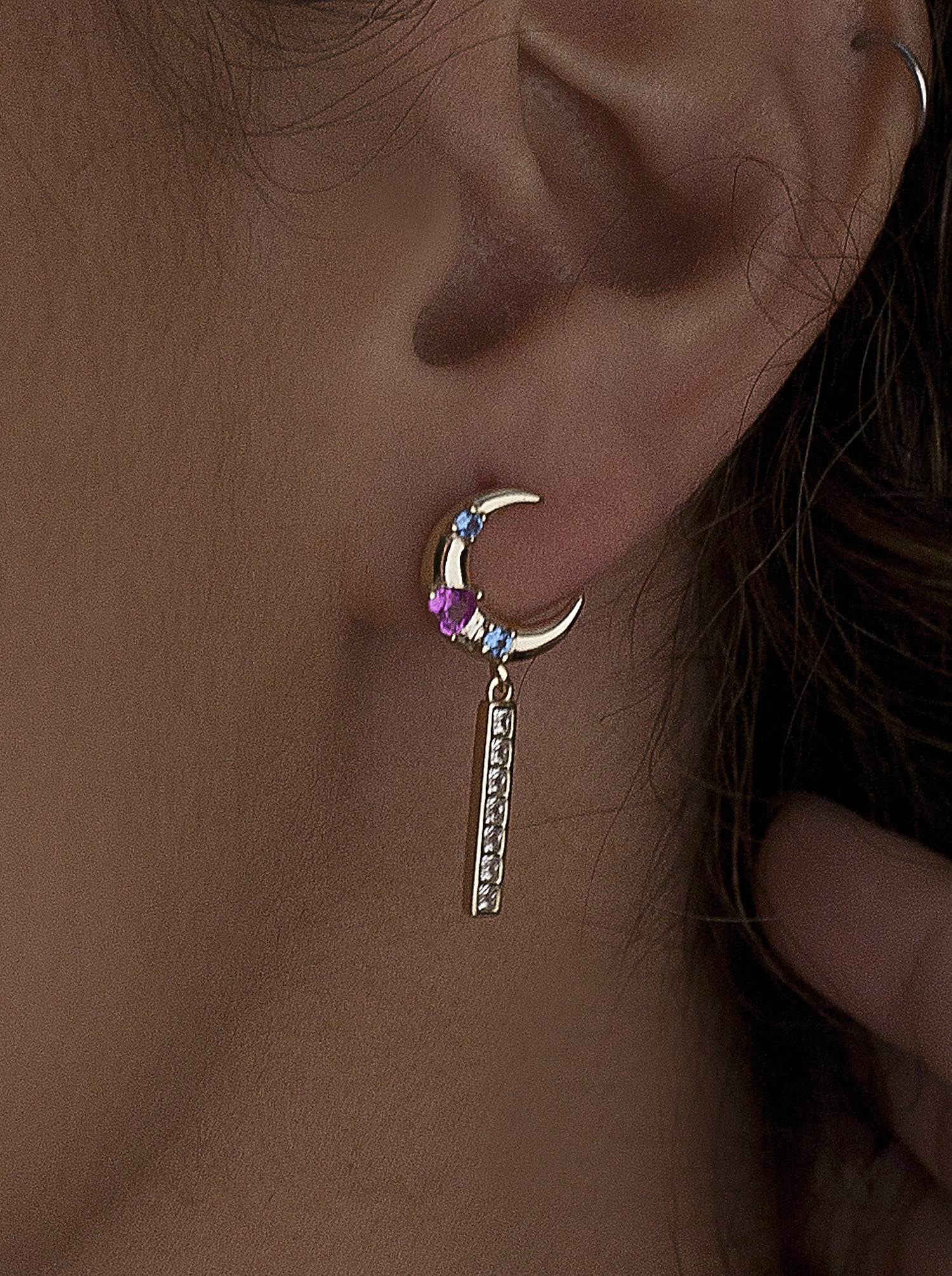 Pendientes con colgantes diseño lunar con gemas de colores-LINEARGENT