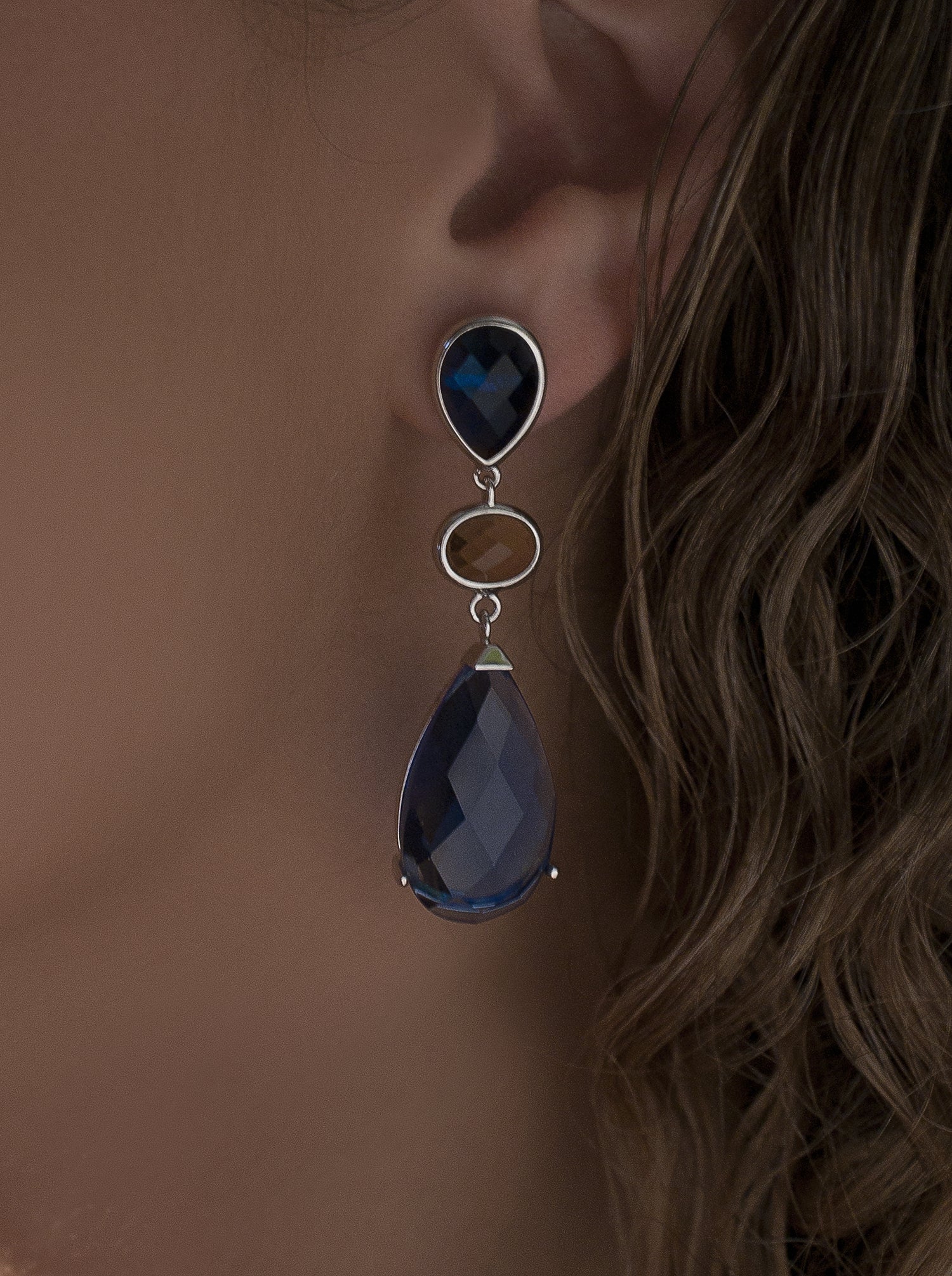 Pendientes de piedras de colores diseño lágrima tono azurita-LINEARGENT