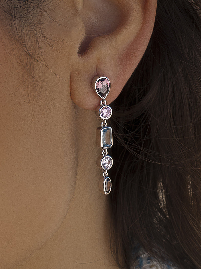 Pendientes largos con piedras en tonos románticos-LINEARGENT
