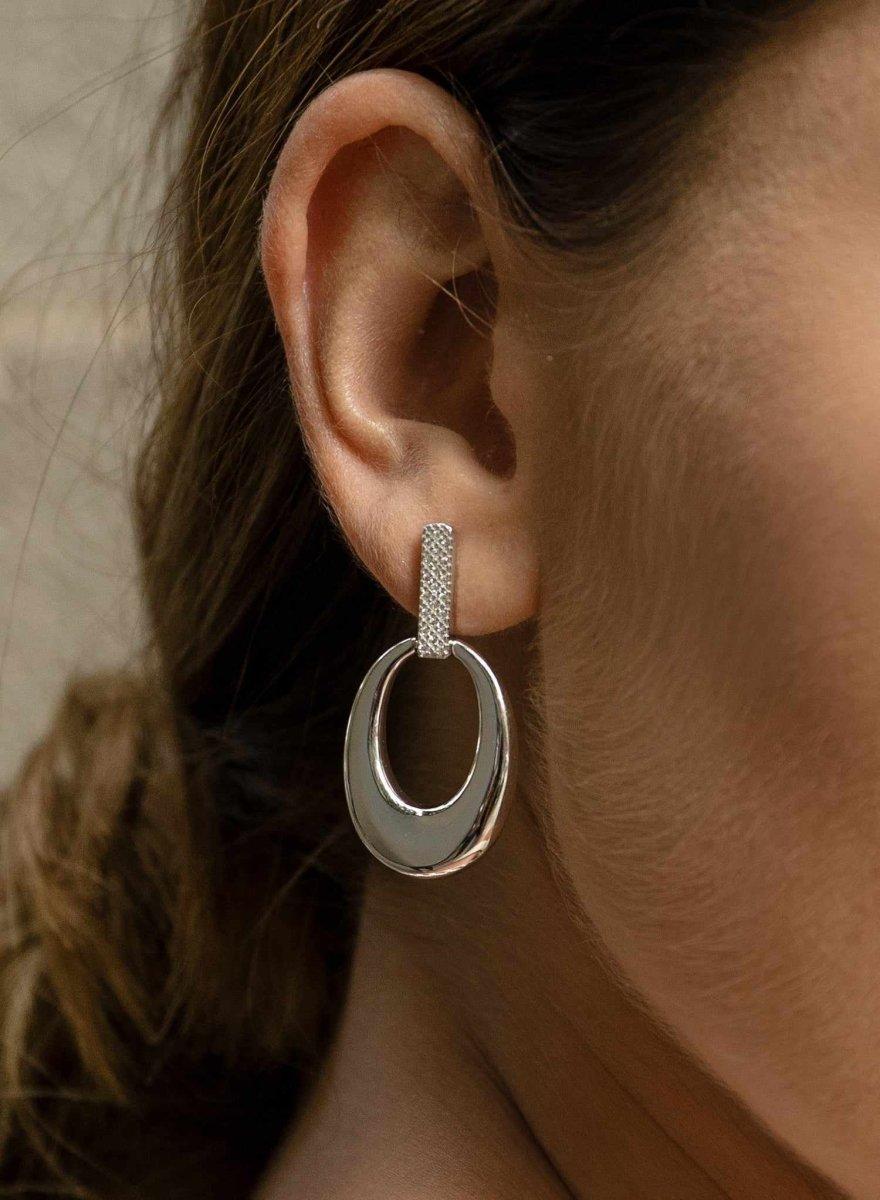 Pendientes largos plata circulares con enganche de circonita-LINEARGENT
