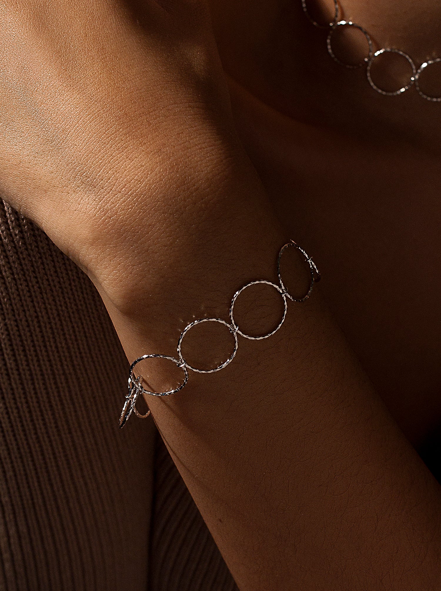 Pulsera eslabones plata diseño aros estilo boho-LINEARGENT