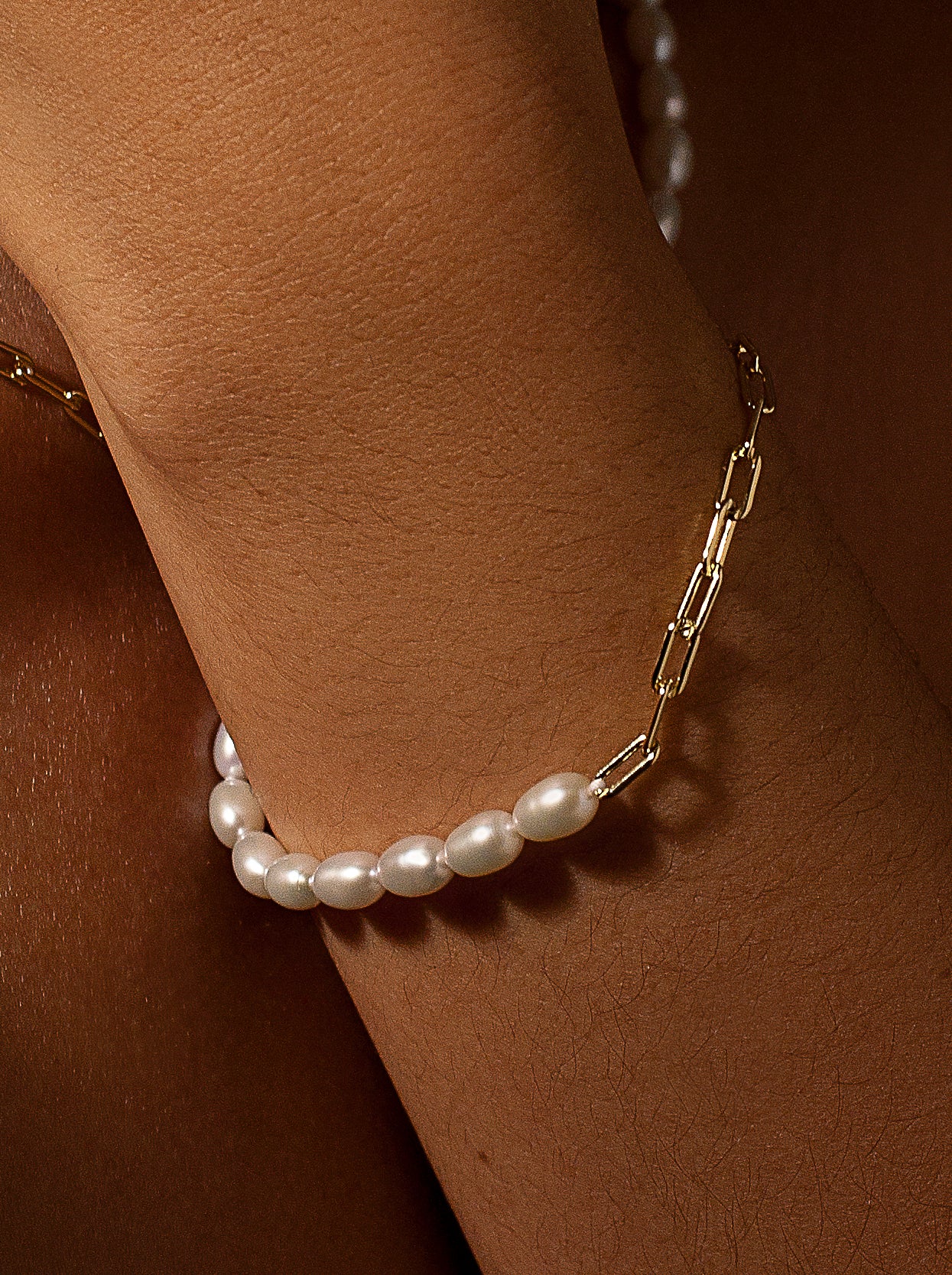 Pulseras de perlas diseño paper clip de plata con baño de oro-LINEARGENT