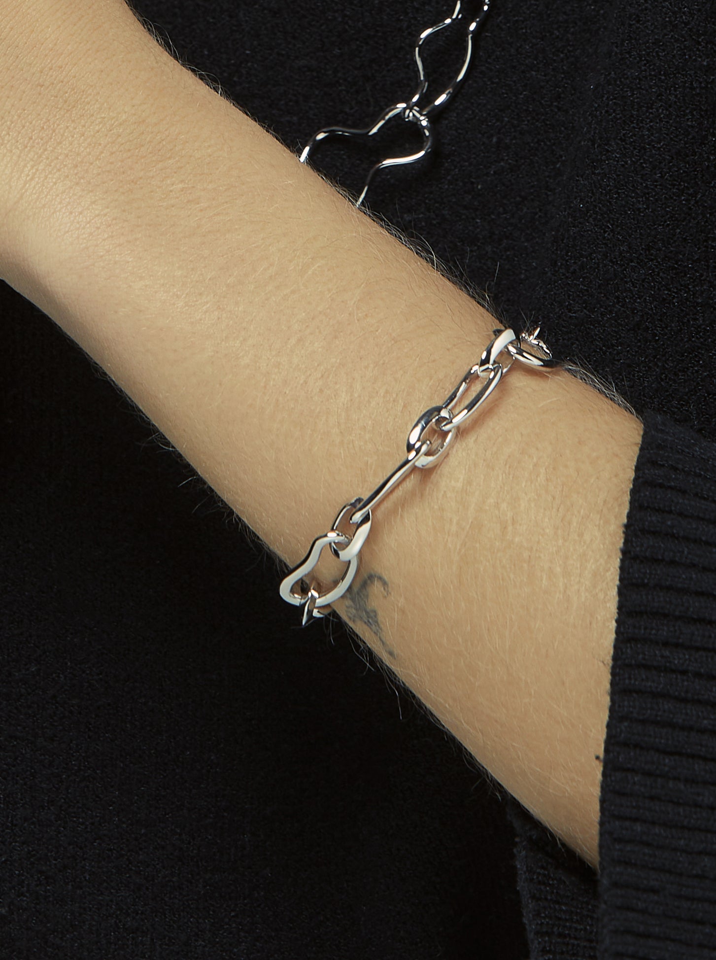 Pulseras eslabones plata diseño triple motivo oval-LINEARGENT