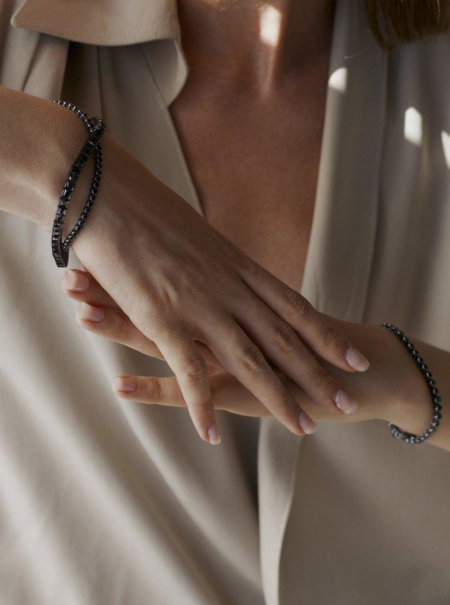 Pulseras riviere con circonitas negras en círculos-LINEARGENT