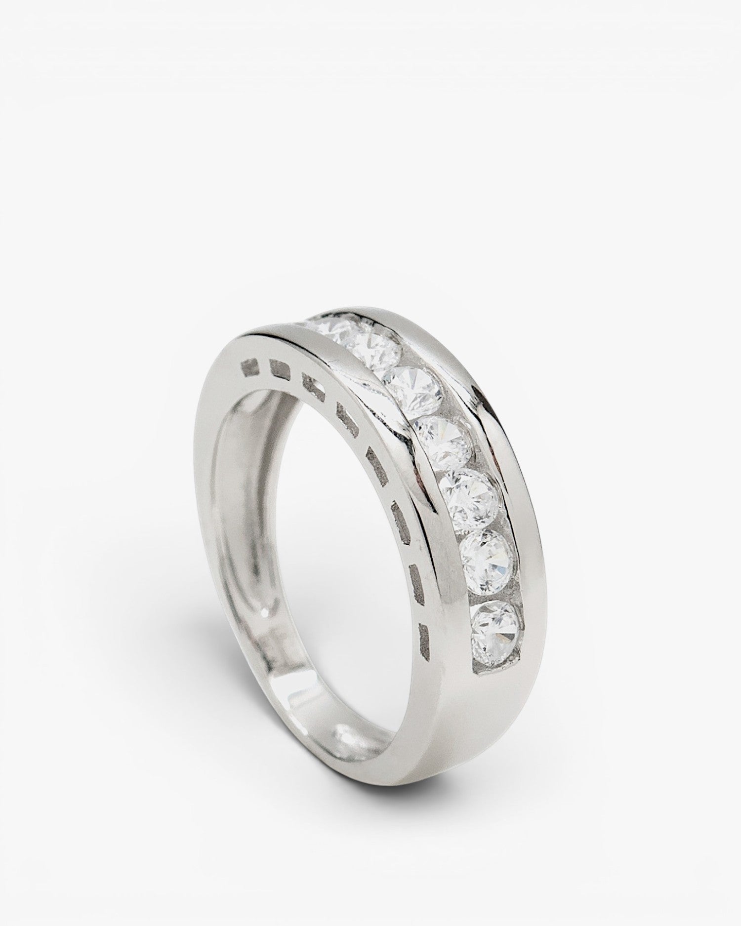 Anillos circonitas y cuarzos adamantinos plata lisa