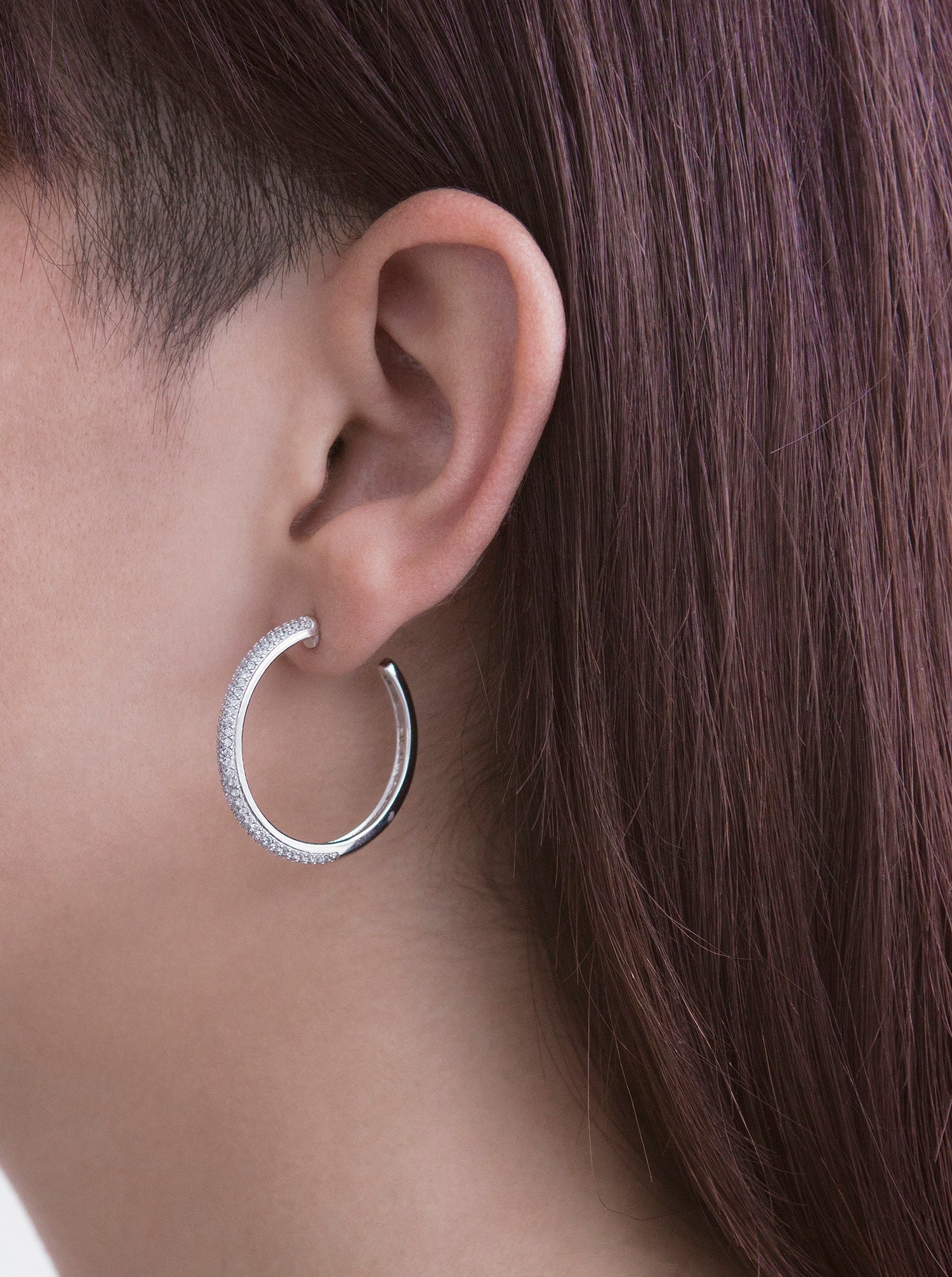 Pendientes aro de plata circonitas blancas modelo grande