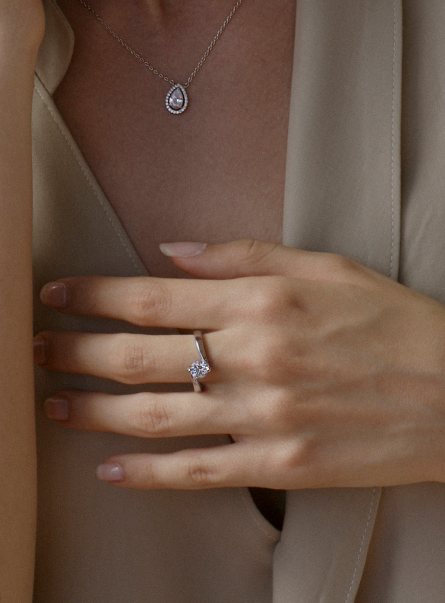 Irregular design silver engagement rings with adamantine quartz