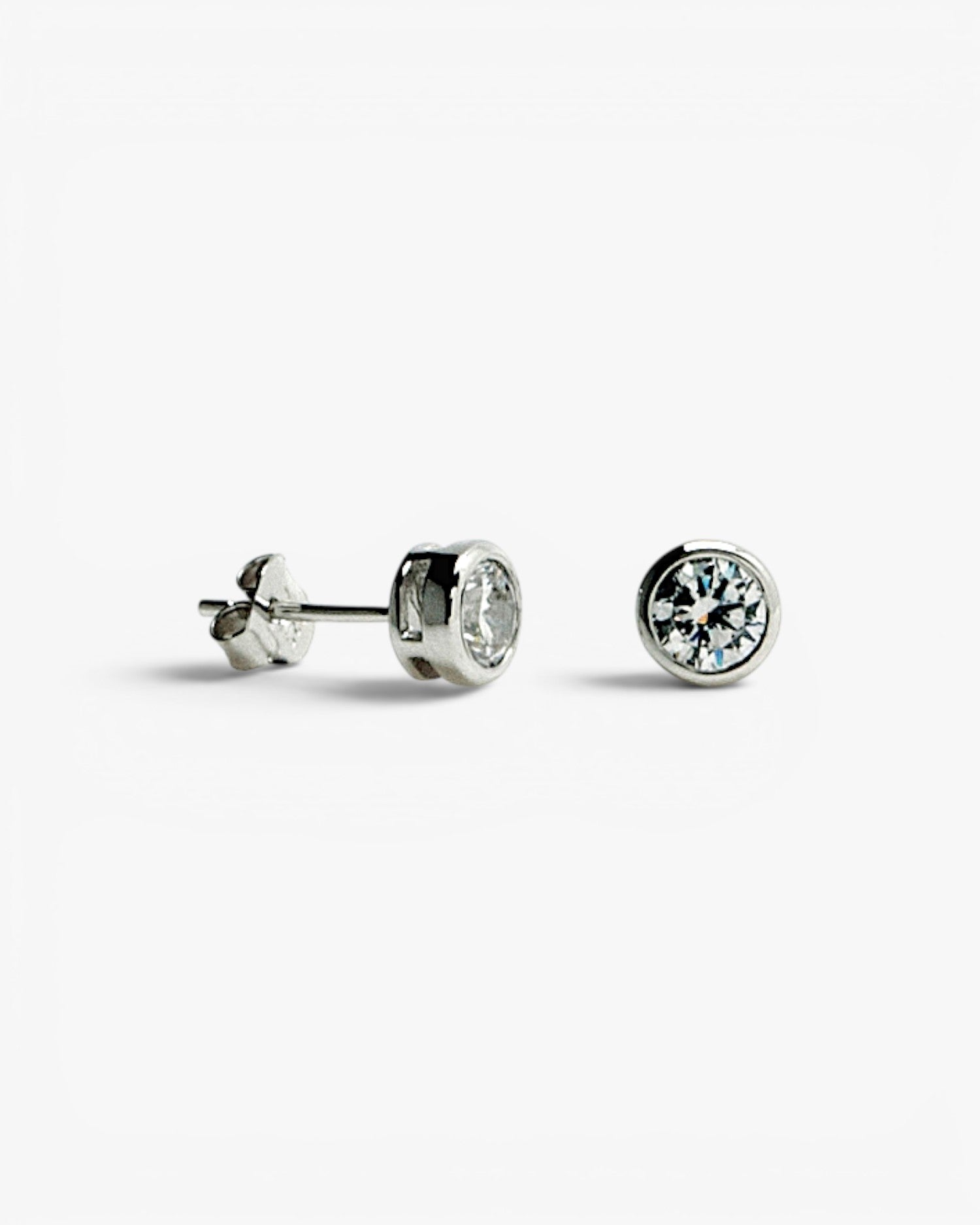 Small circular design earrings with cubic zirconia
