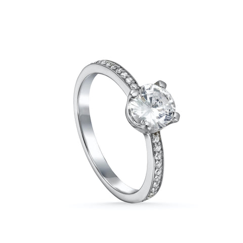 Anillo solitario de plata contorno de circonitas y cuarzo adamantino