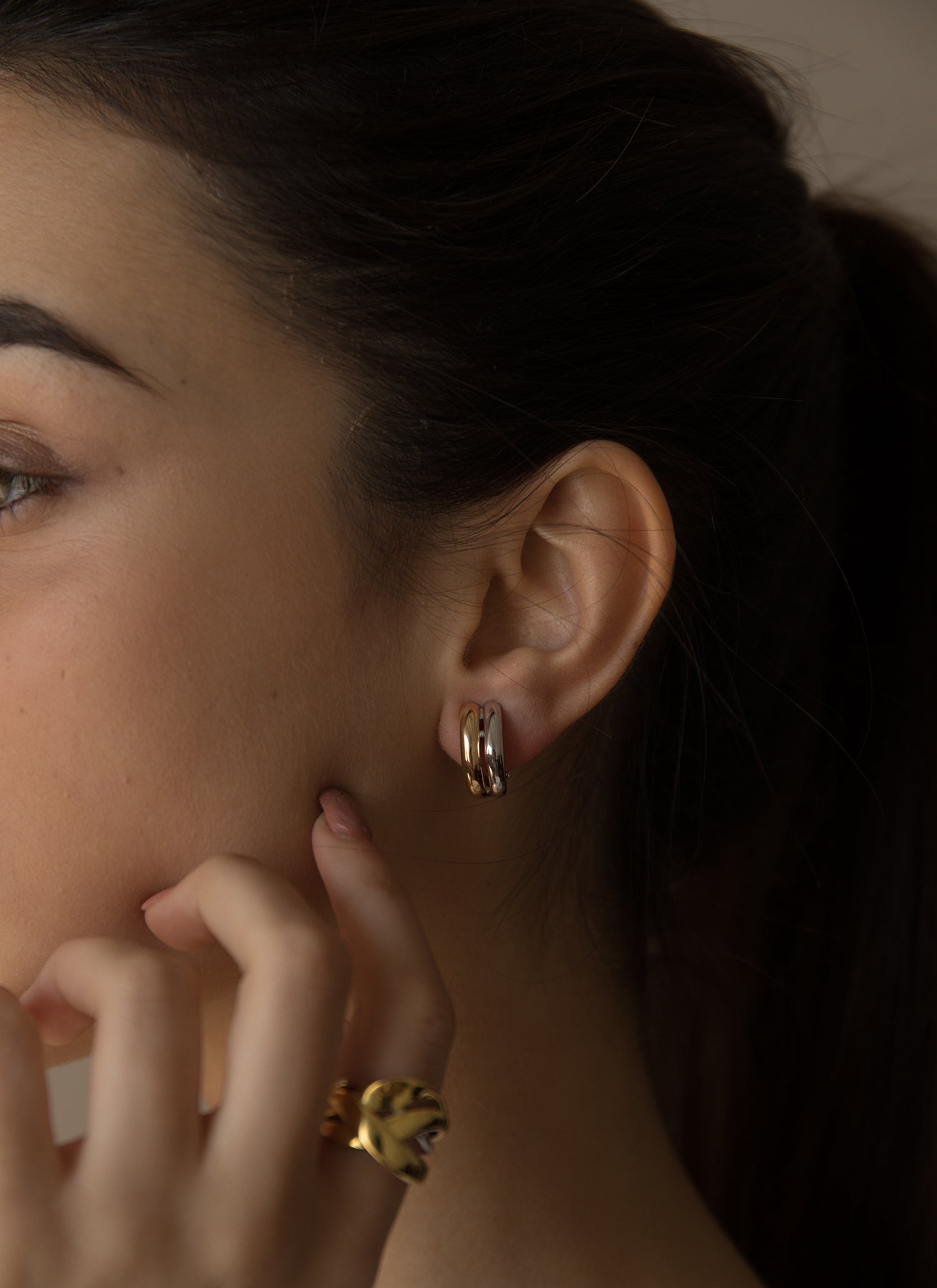 Boucles d'oreilles bicolore design double bande épaisse