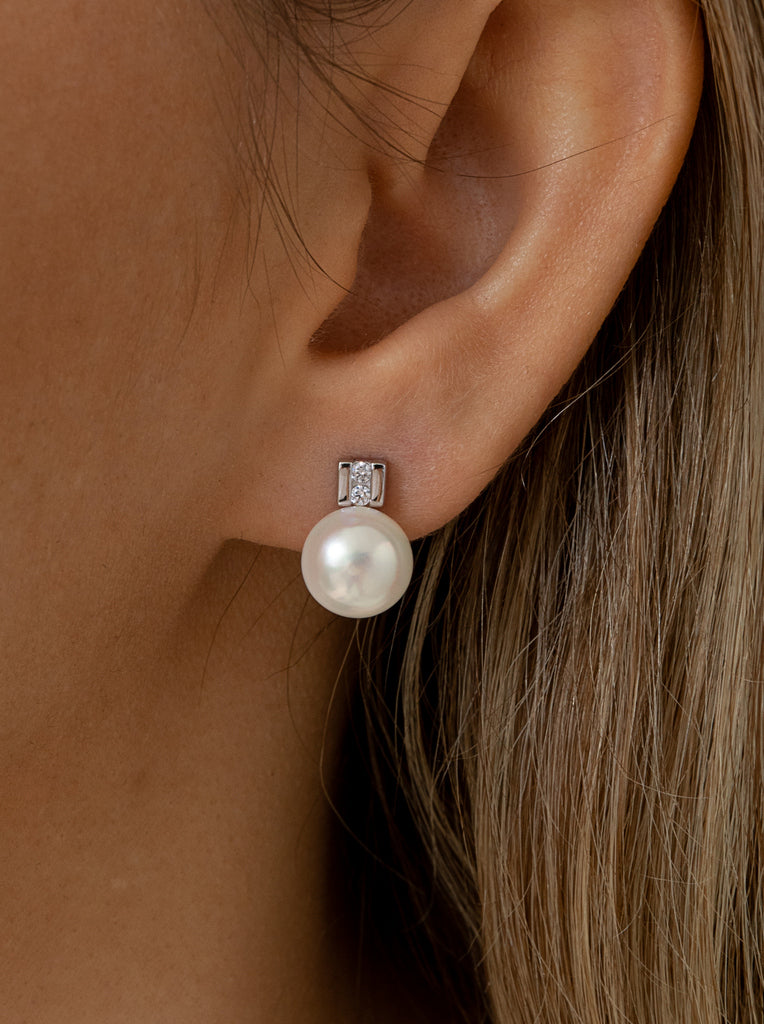 Pendientes tu y yo con perla y motivo de circonita