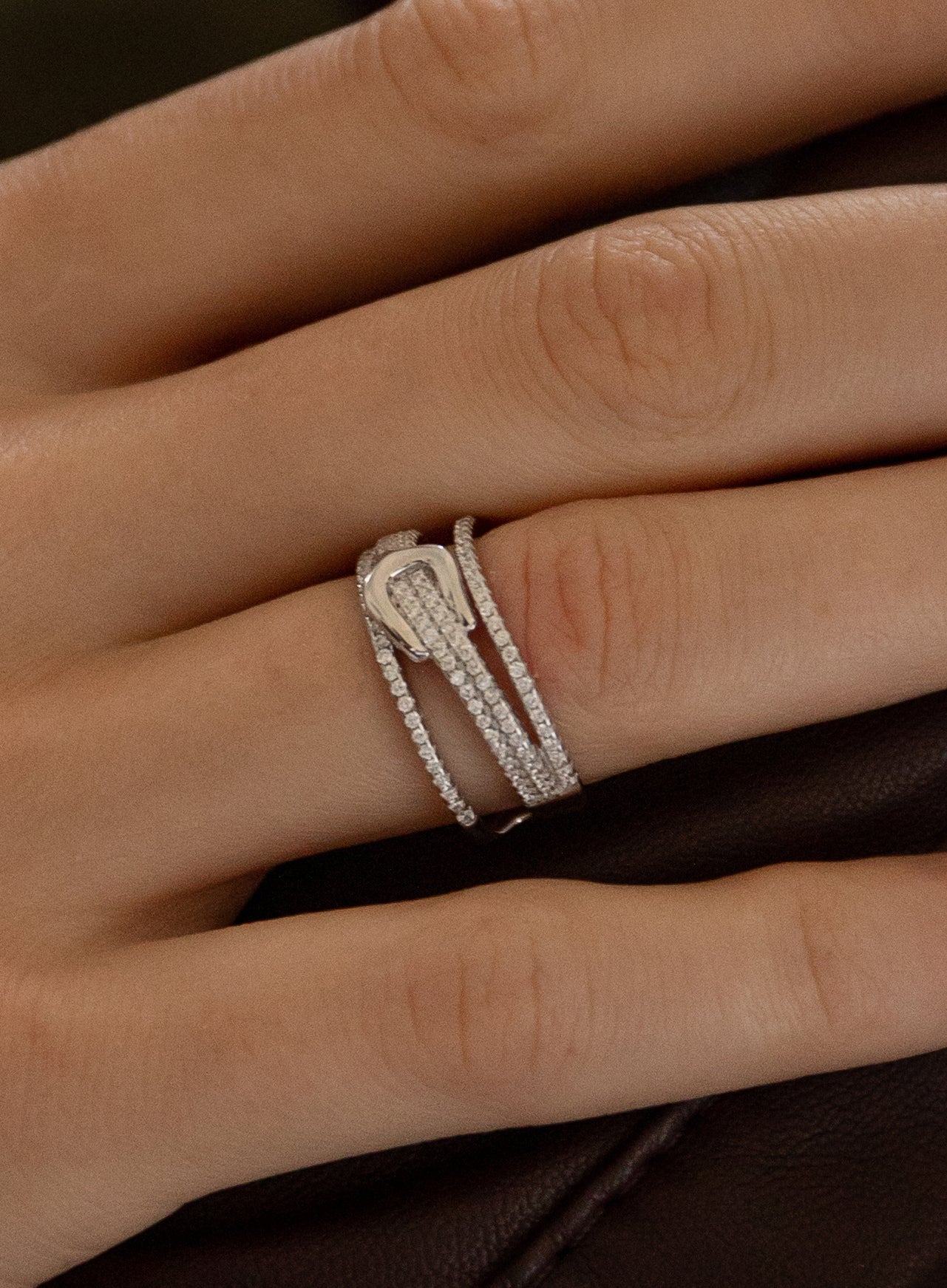 Bagues en zircone avec boucle, plusieurs rangées