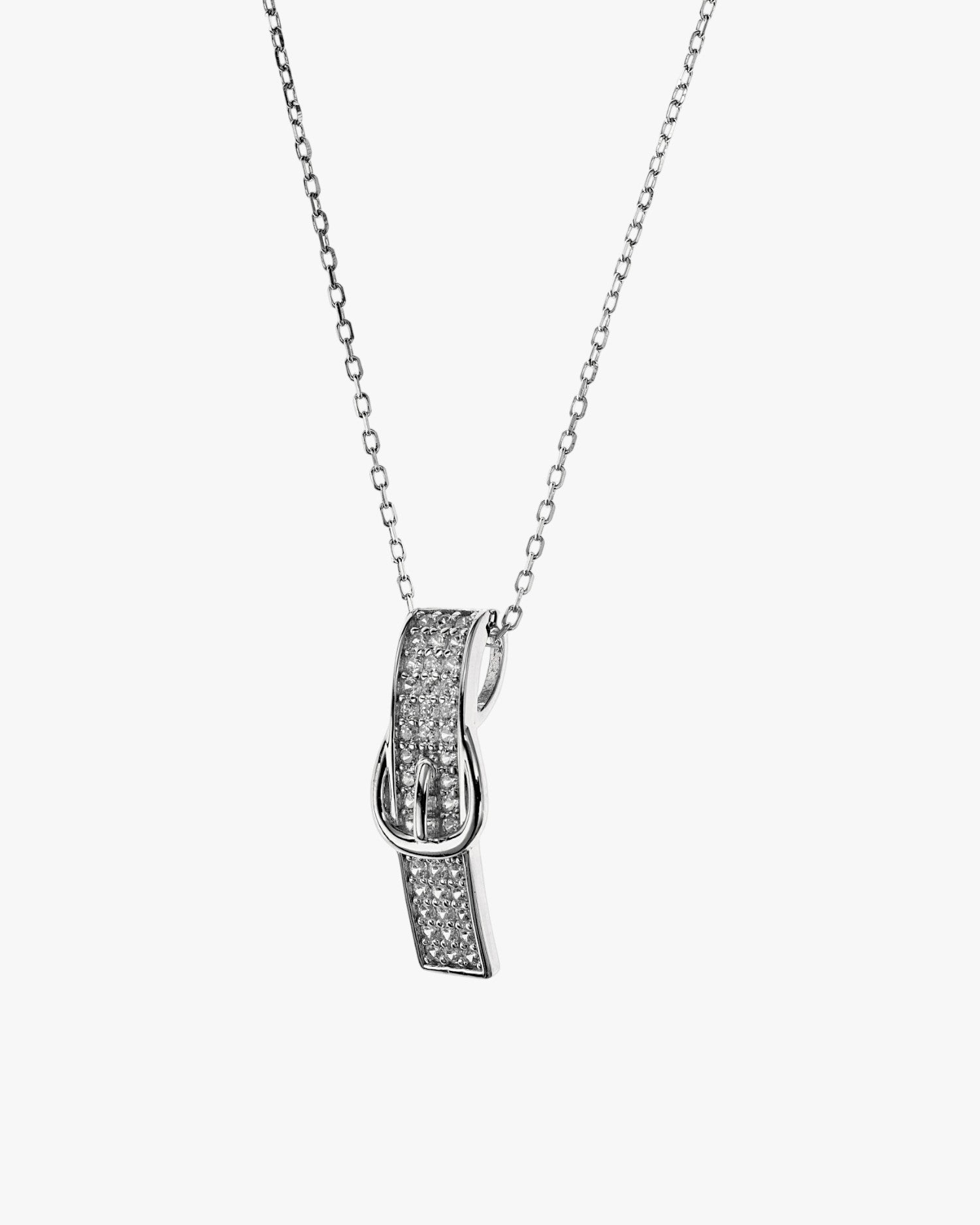 Pendentif étincelant avec boucle et zircone cubique