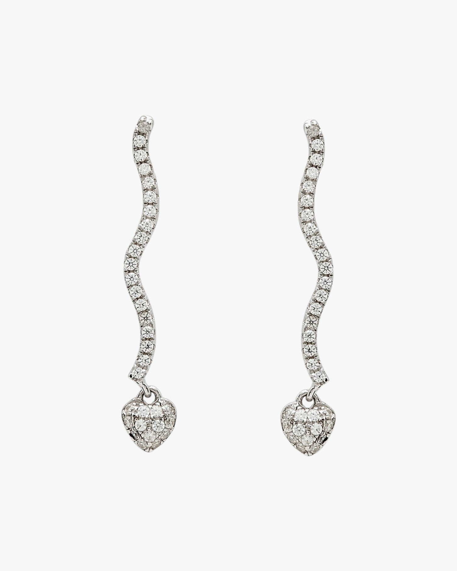 Pendientes largos de plata con zigzag de corazón