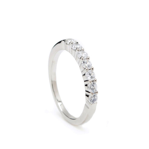 Thin Rings design dazzling with zirconias