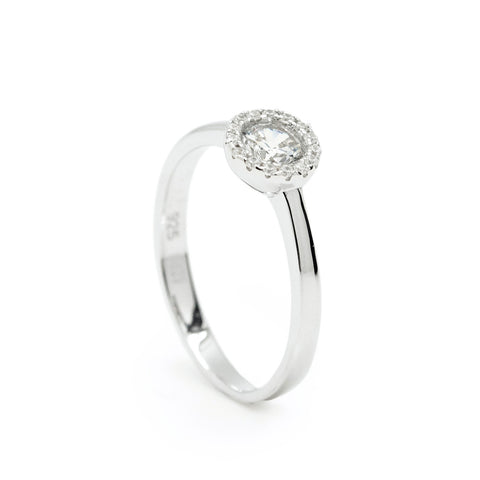 Anillo solitarios diseño de cuarzo adamantino central