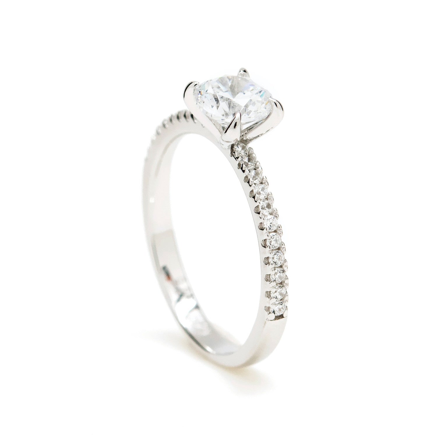 de engagement design de quartz adamantine central