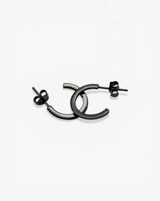Petites boucles d'oreilles créoles en argent plaqué ruthénium avec zirconiums cubiques noirs
